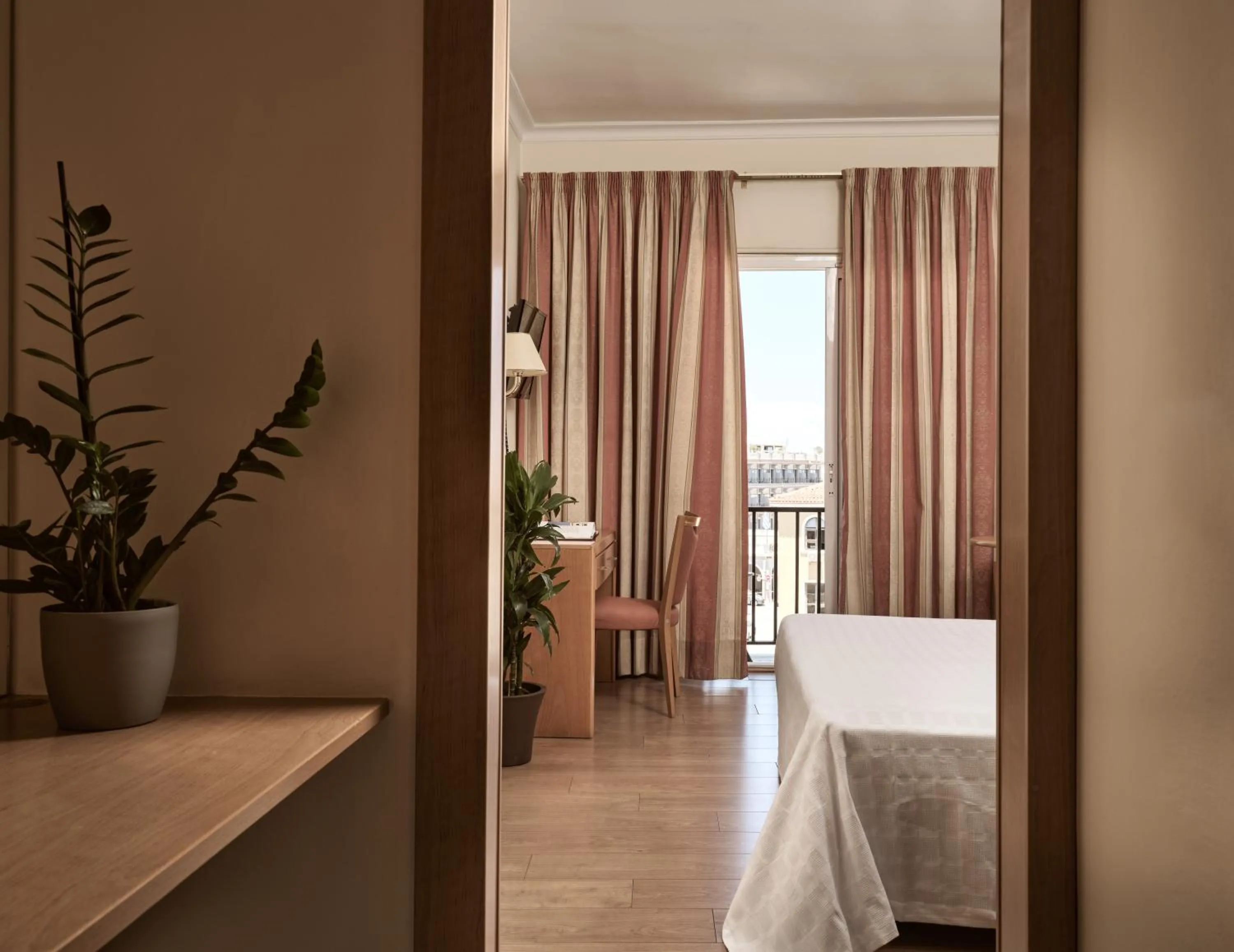 Superior double or  twin with balcony  CityView in Strada Marina Hotel
