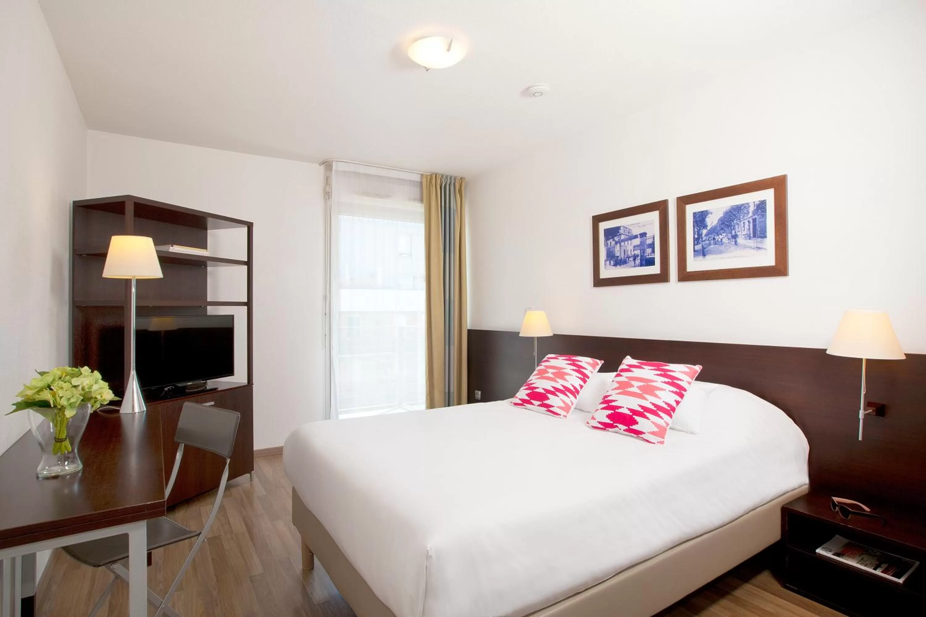 Studio (2 Adults) in Residhome Nancy Lorraine