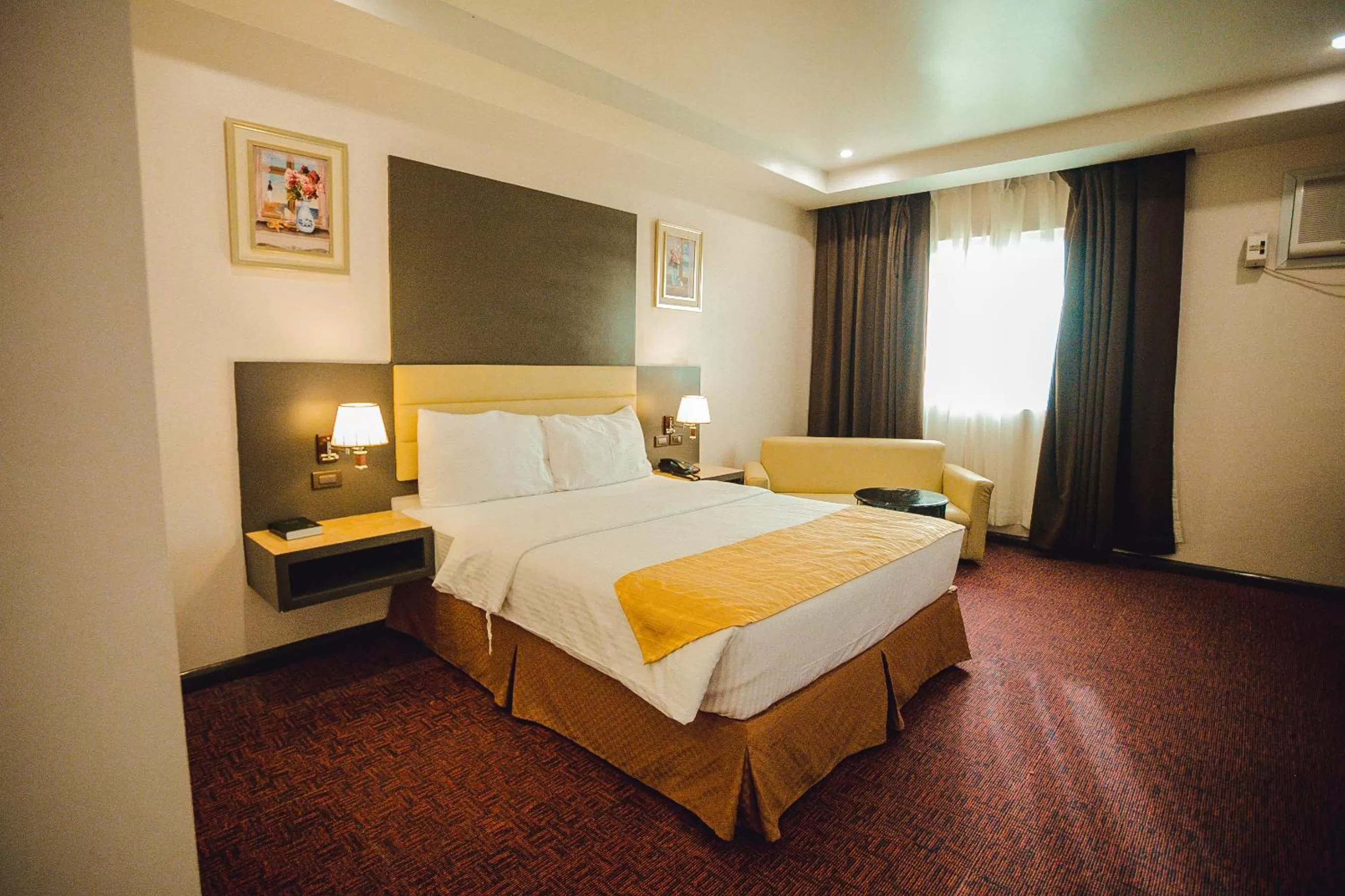 Deluxe Queen Room in Butuan Grand Palace Hotel