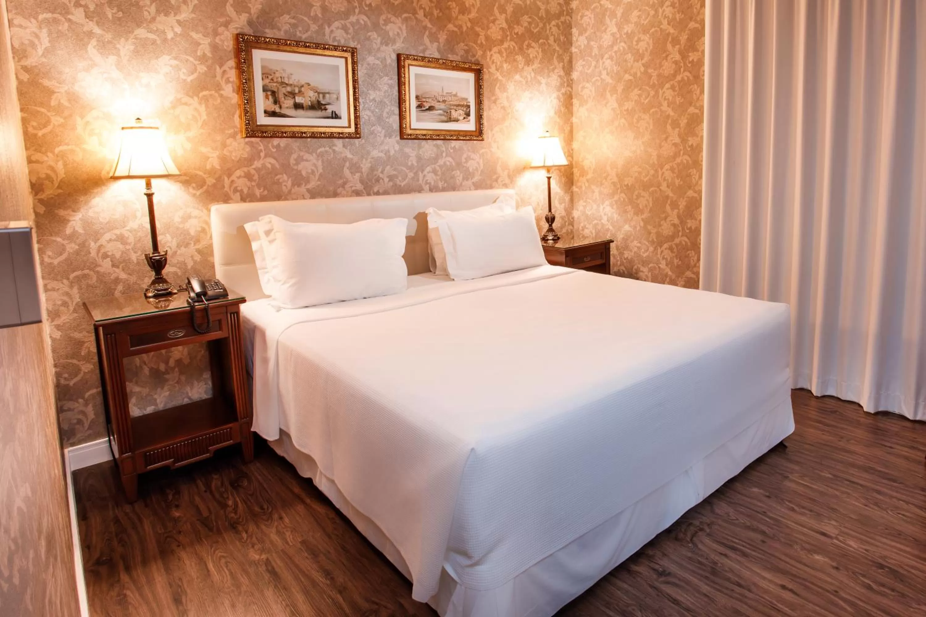 Superior Queen Room in Sofistic Hotel