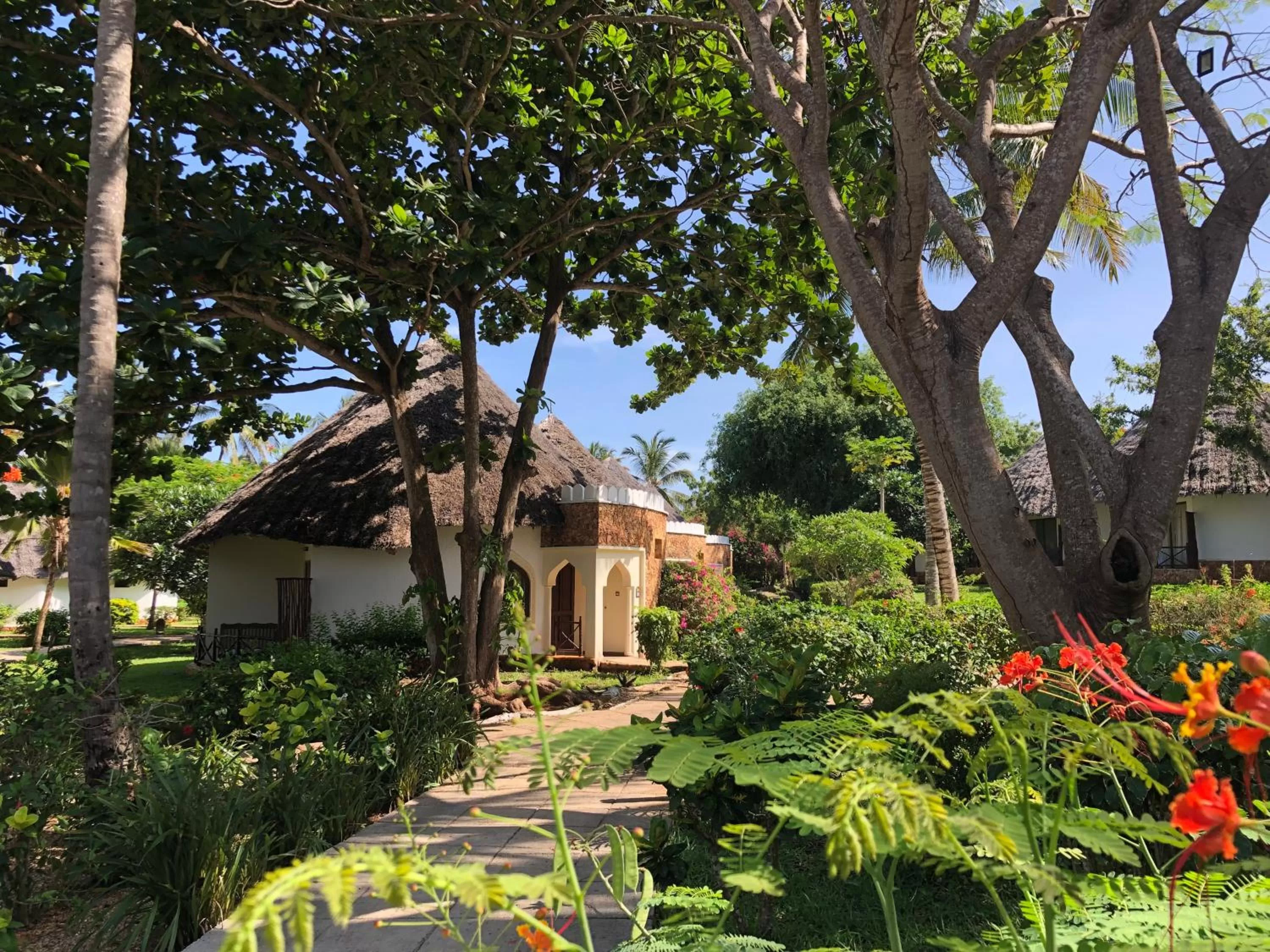  Garden Double or Twin Room (Pwani Room) - single occupancy in Sultan Sands Island Resort & Spa