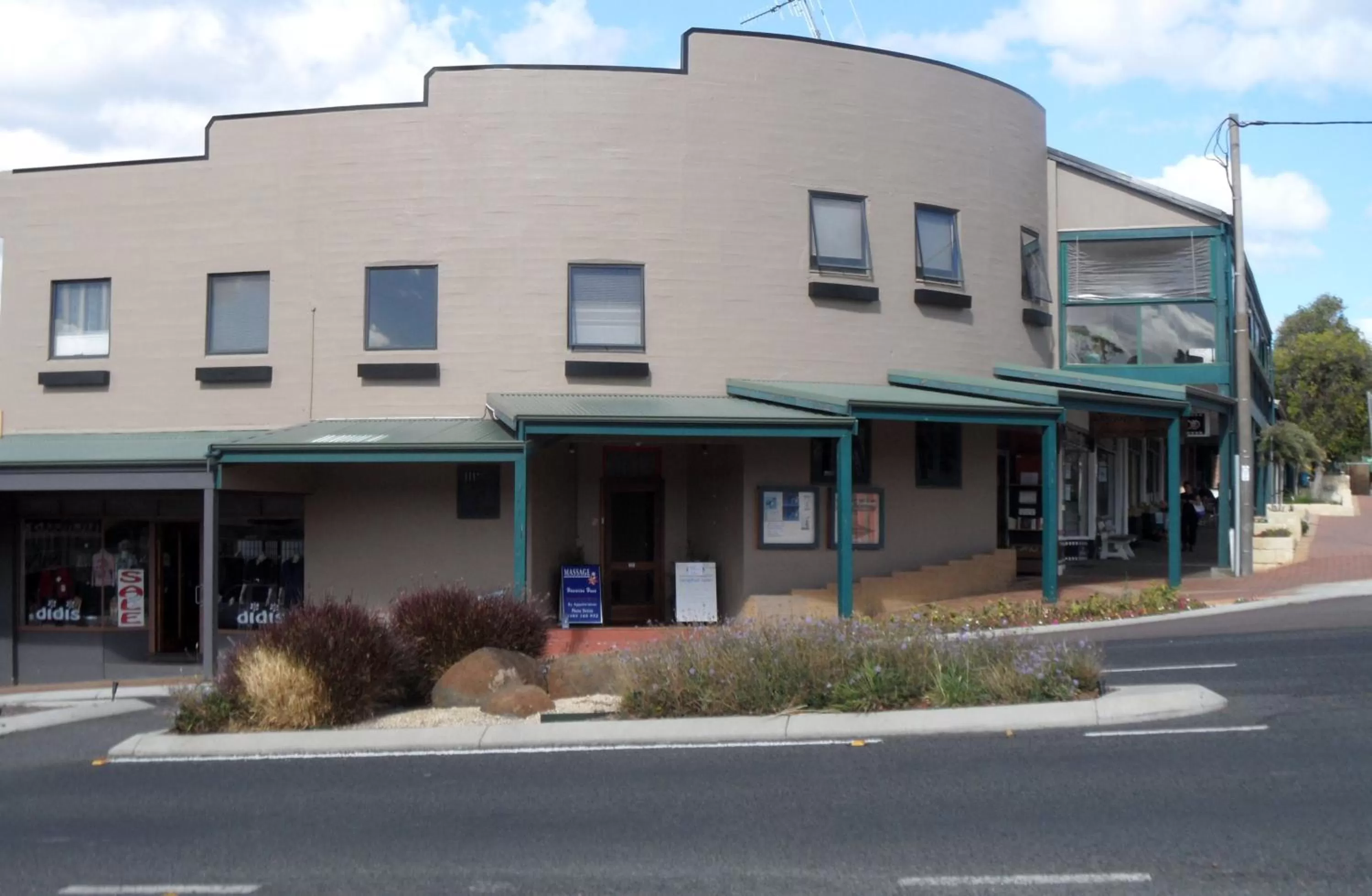 Twin Room - Aloha in 31 on the Terrace