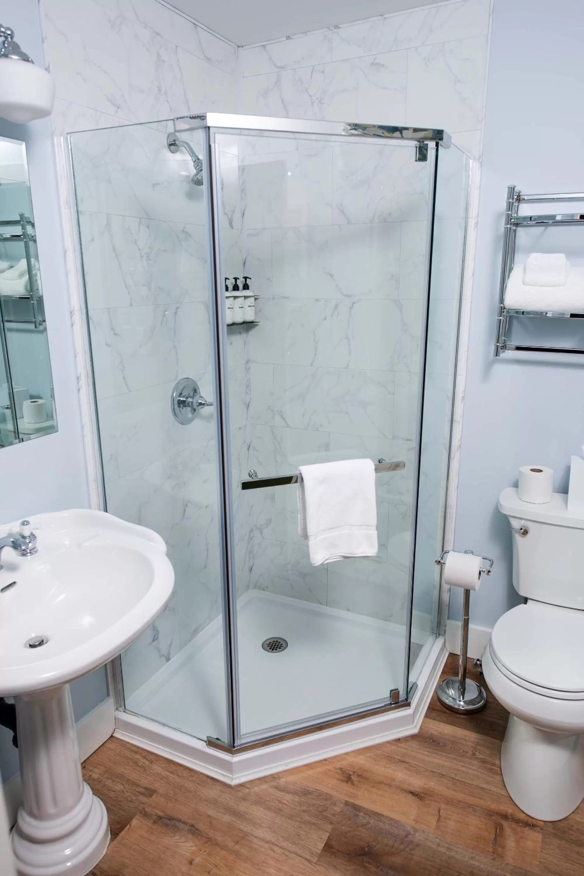 Deluxe Queen in The Whitlock by The Lenox Collection