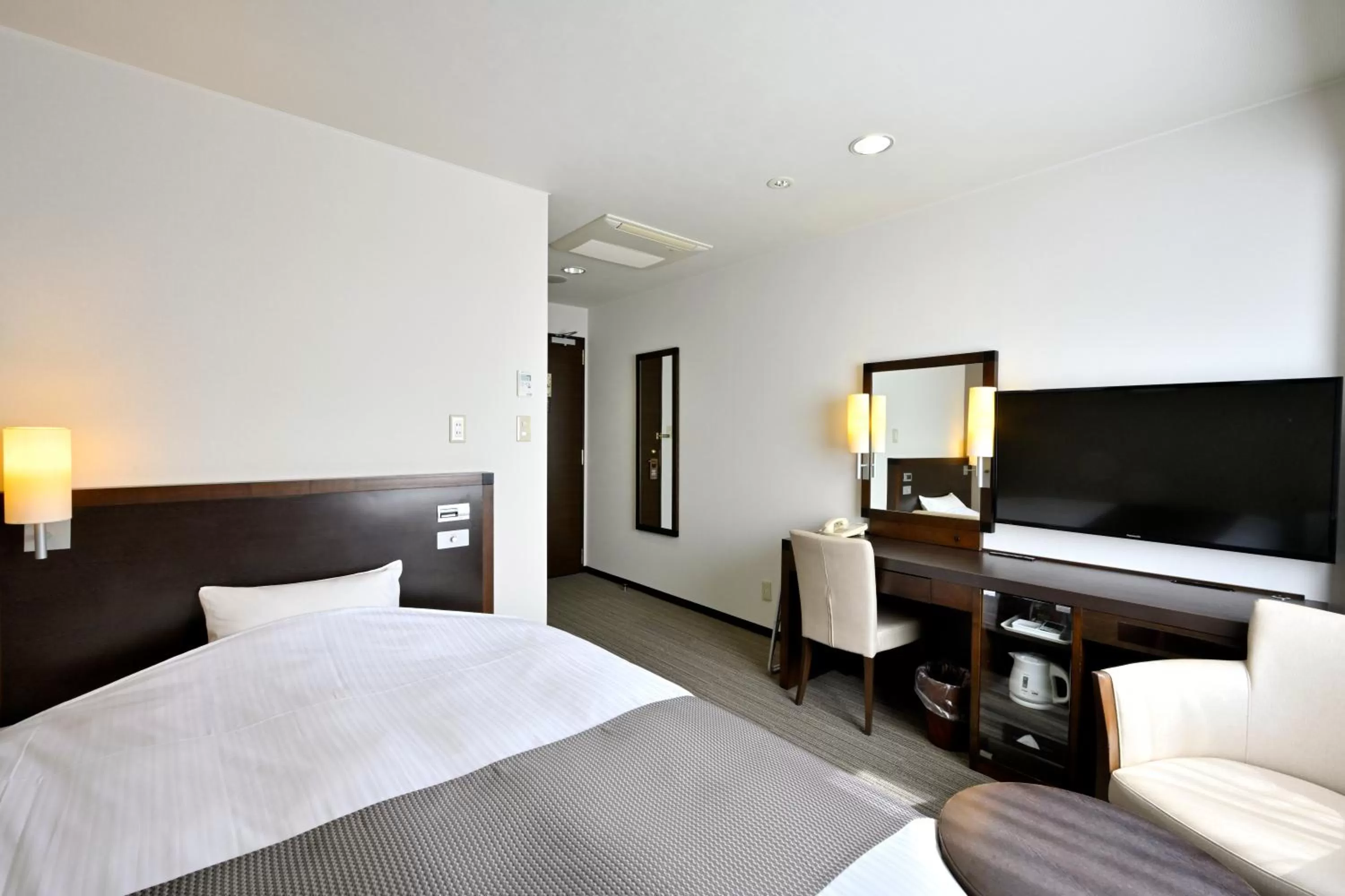 Deluxe Room - single occupancy - Non-Smoking  in Saijo Urban Hotel