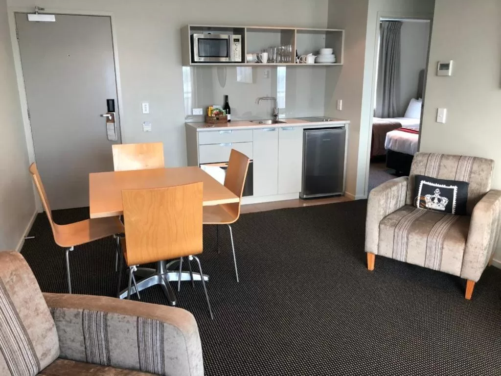 Two-Bedroom Suite in The Crown Hotel