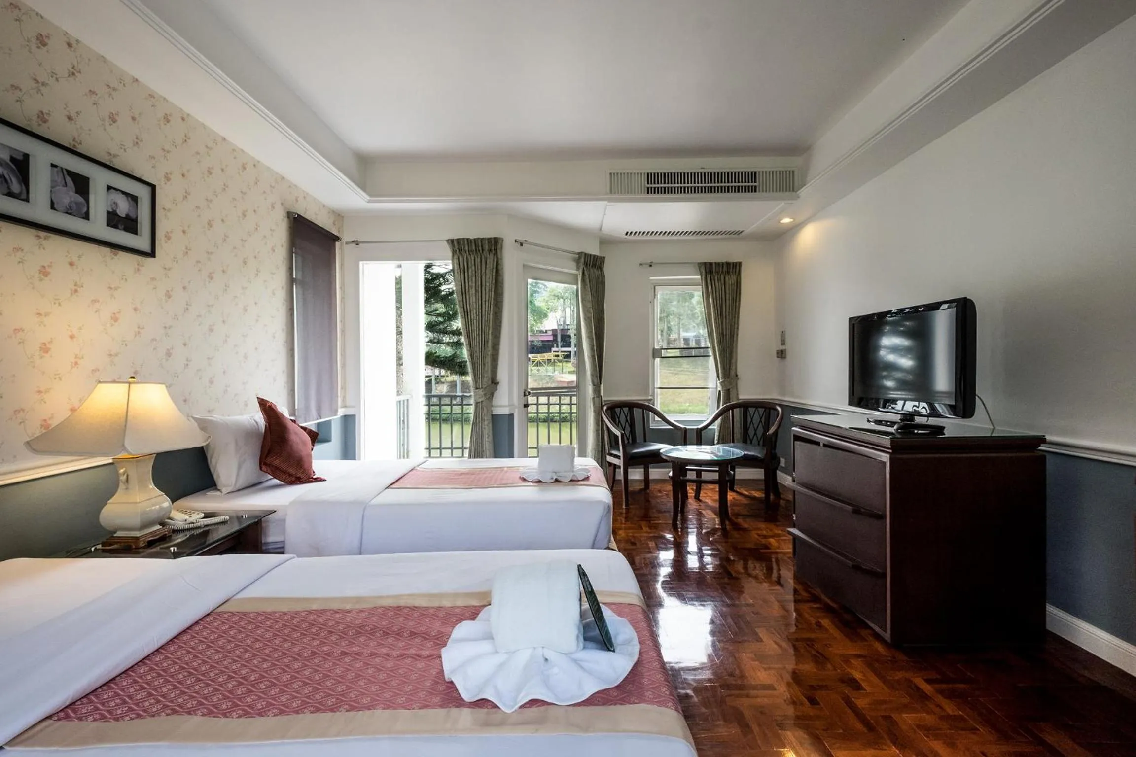 Deluxe Room Lake View A  in Brookside Valley Resort