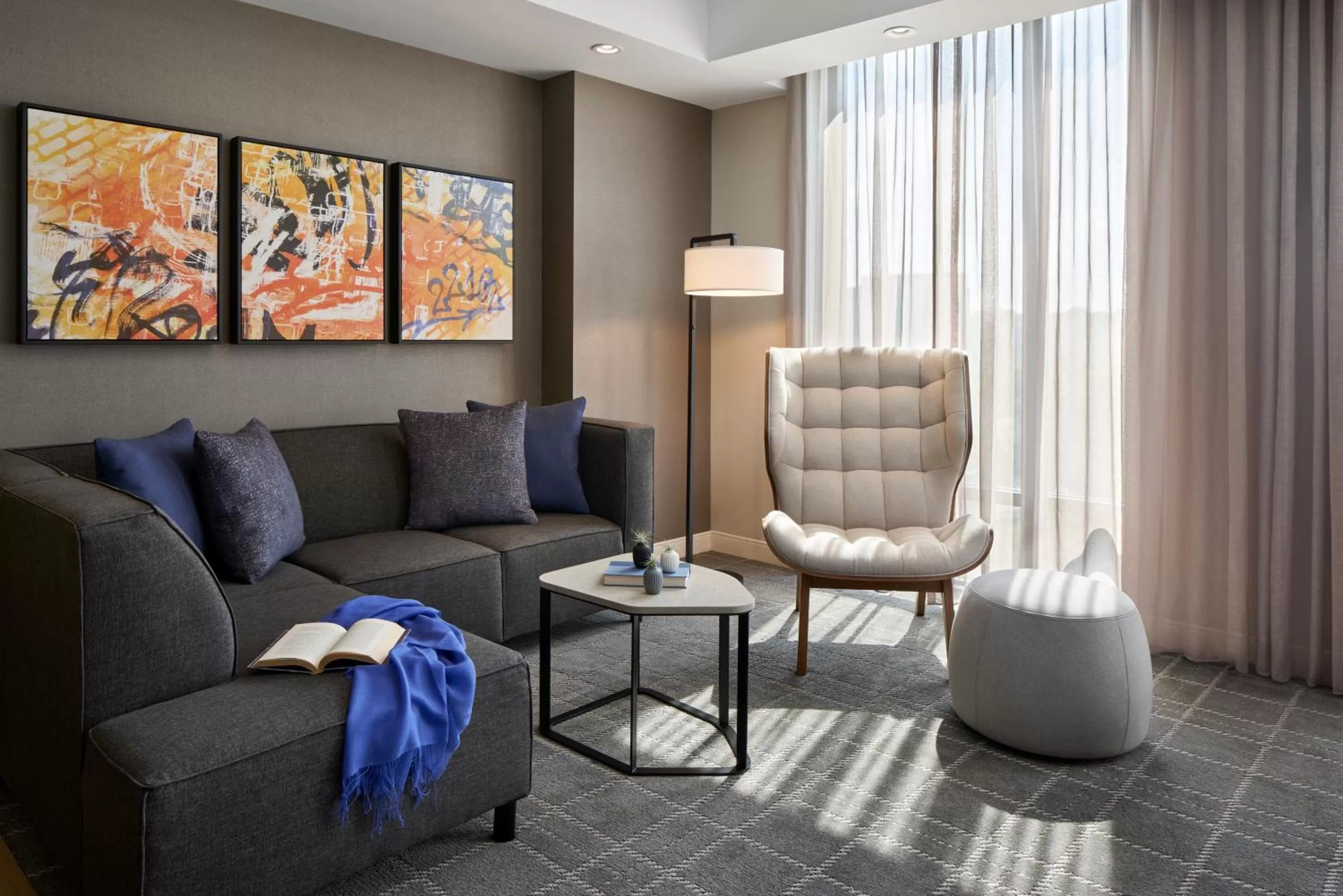 Two-Bedroom Apartment in The Watermark Hotel