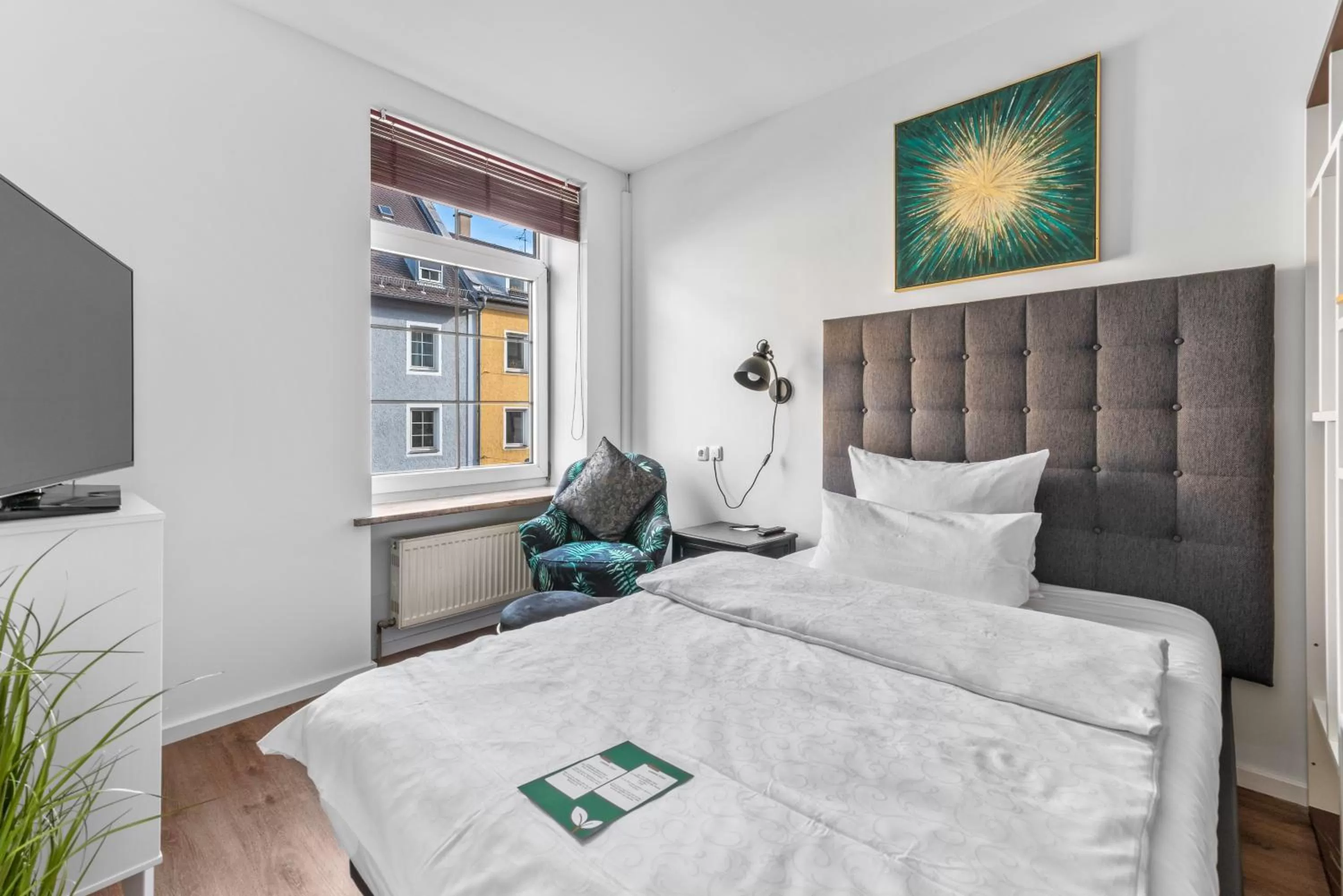 Studio - single occupancy in KING's Hotel First