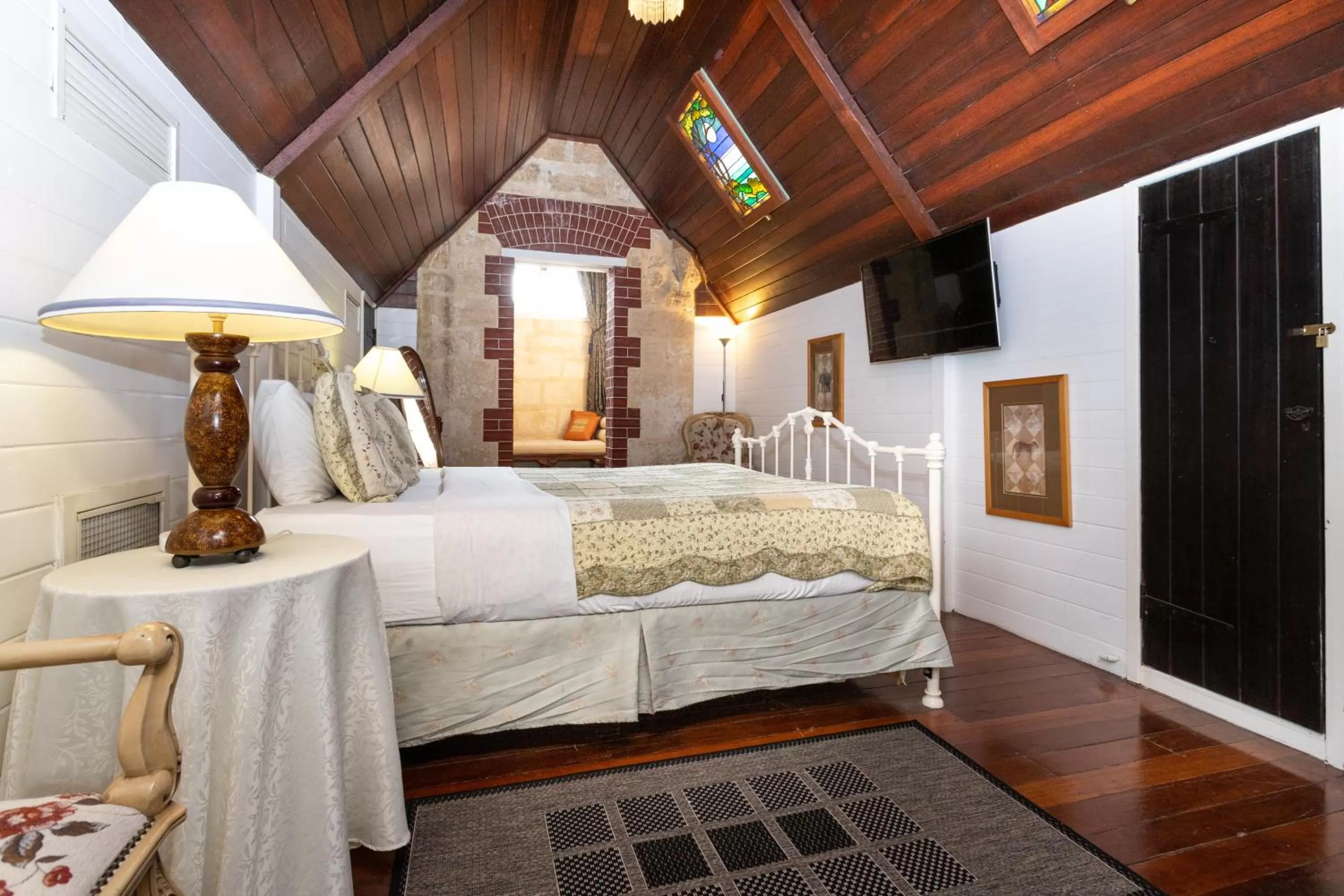 Tarantella Luxury Suite in Fremantle Bed & Breakfast