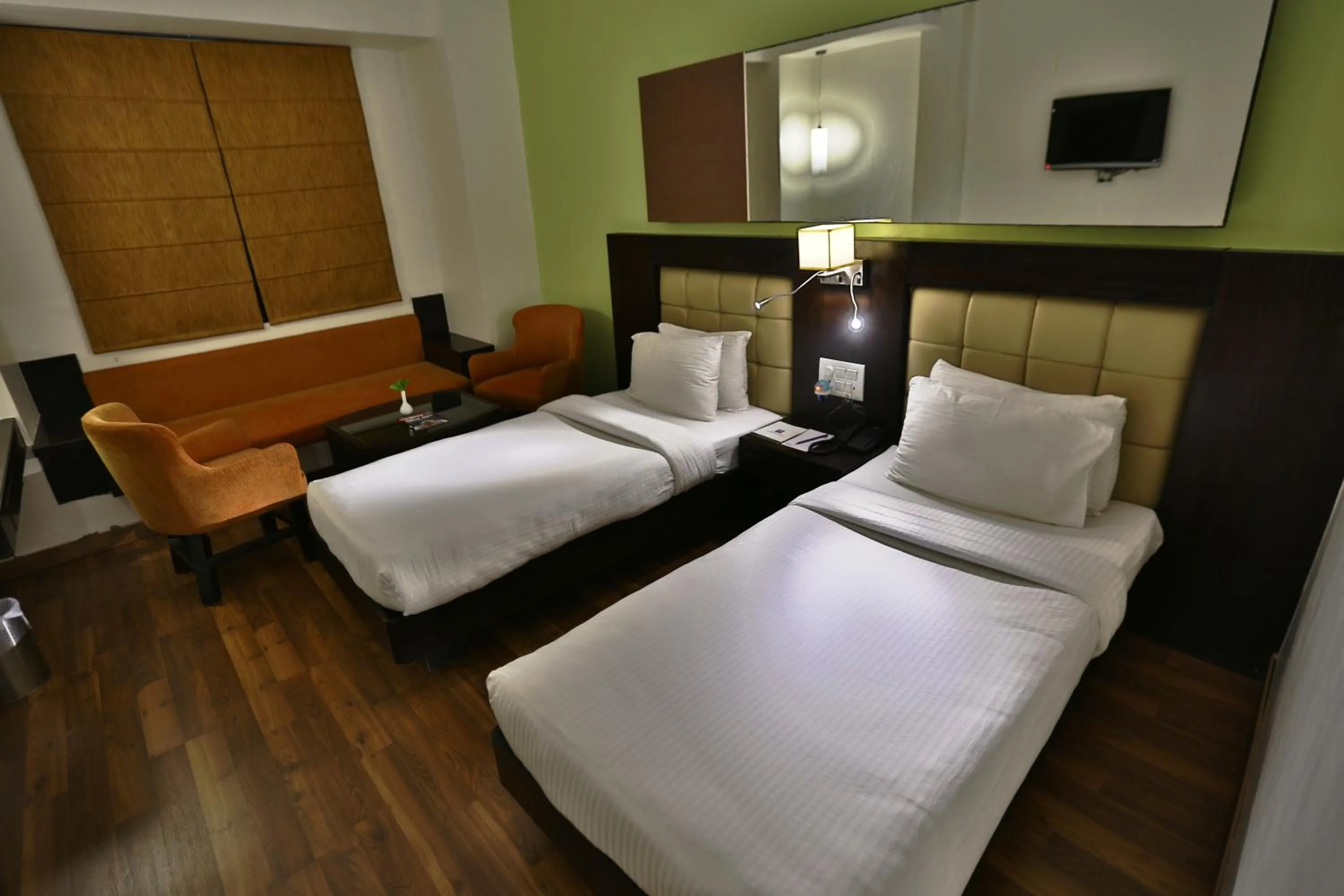 Deluxe Double or Twin Room in Comfort Inn