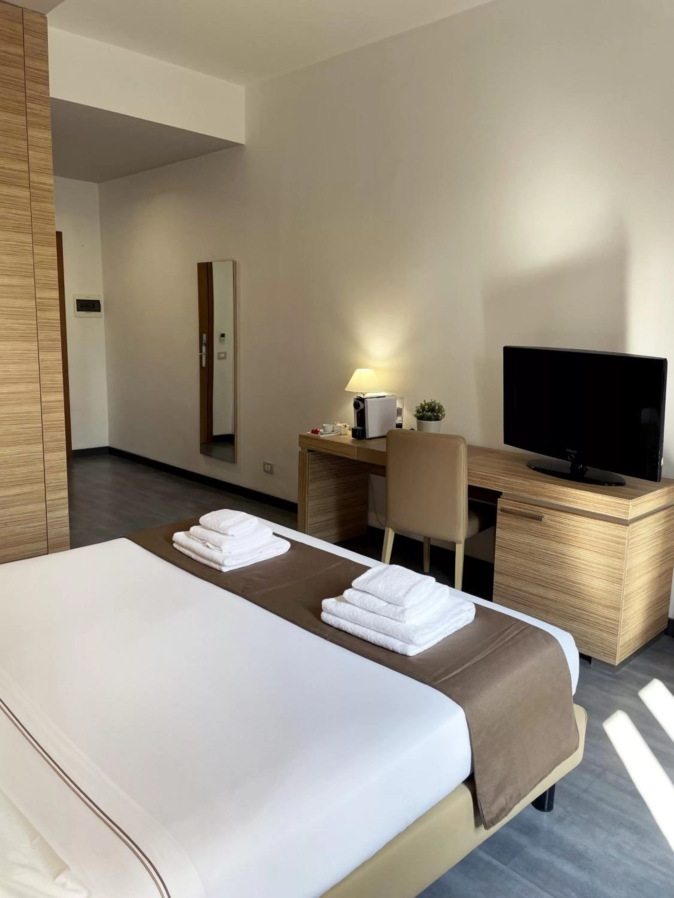 Superior Double or Twin Room in Phi Hotel Garden Area Roma Eur