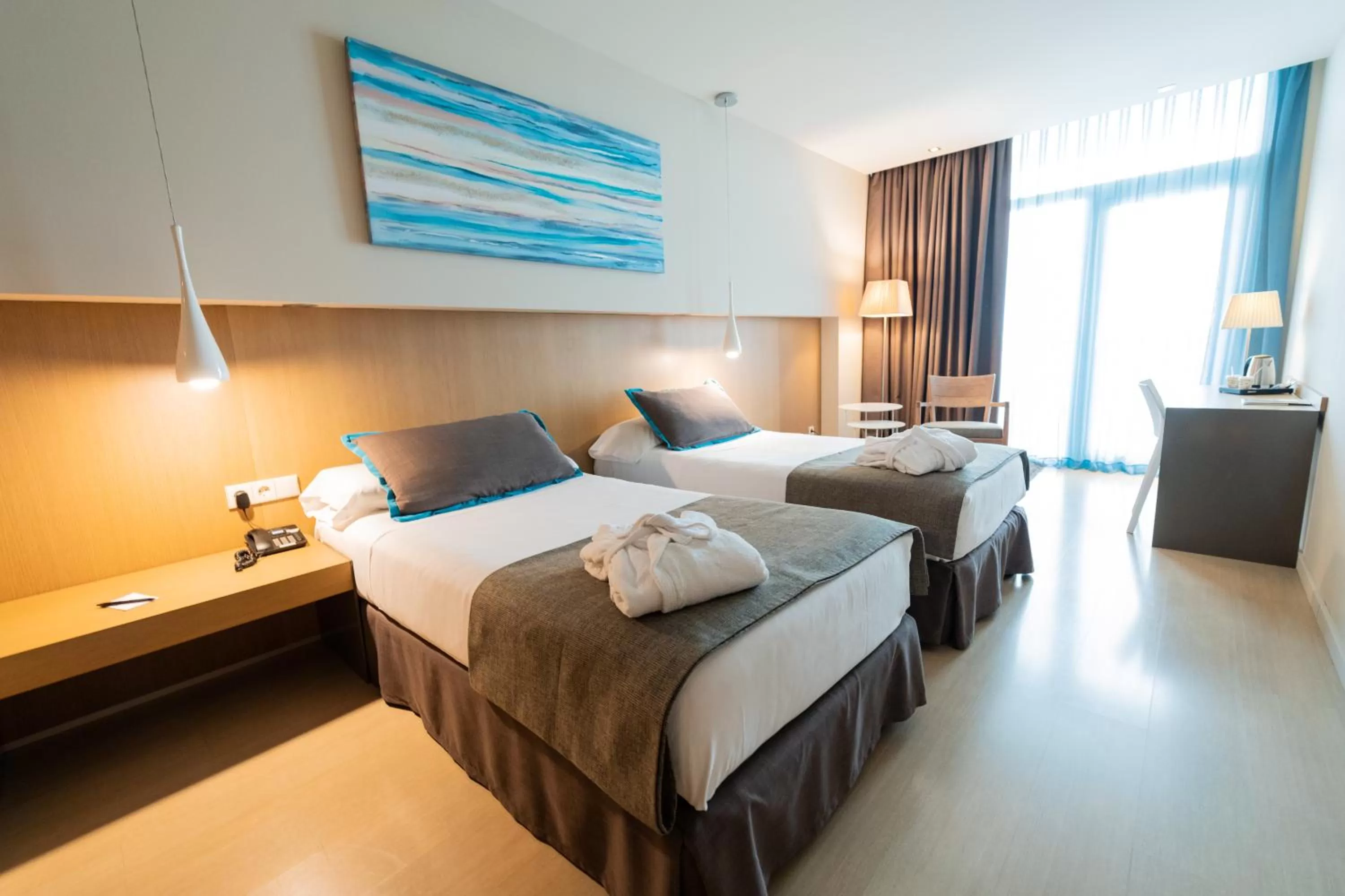 Two Connecting Double Rooms in Atenea Port Barcelona Mataró