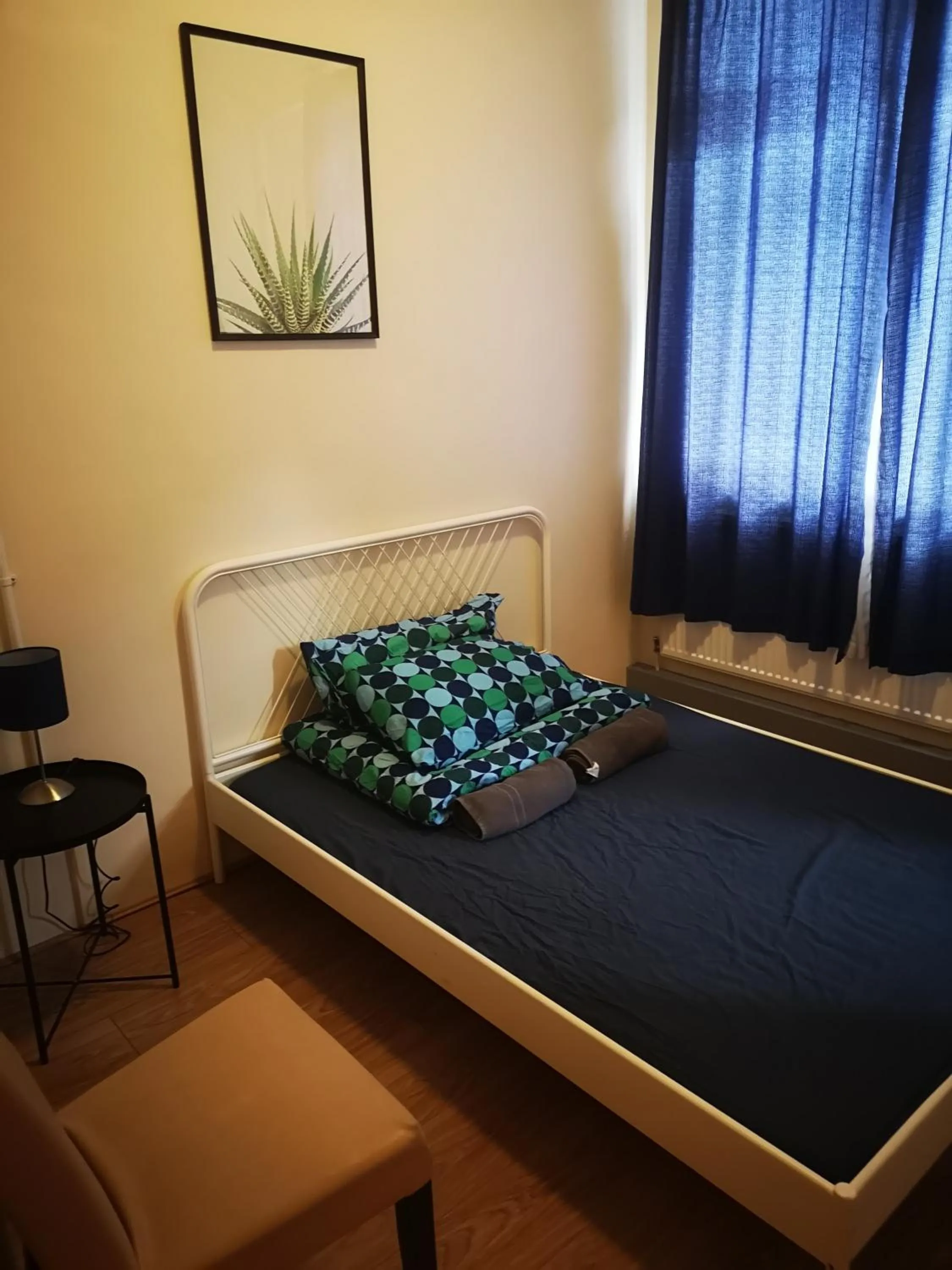 Single Room in Birmingham Central Backpackers