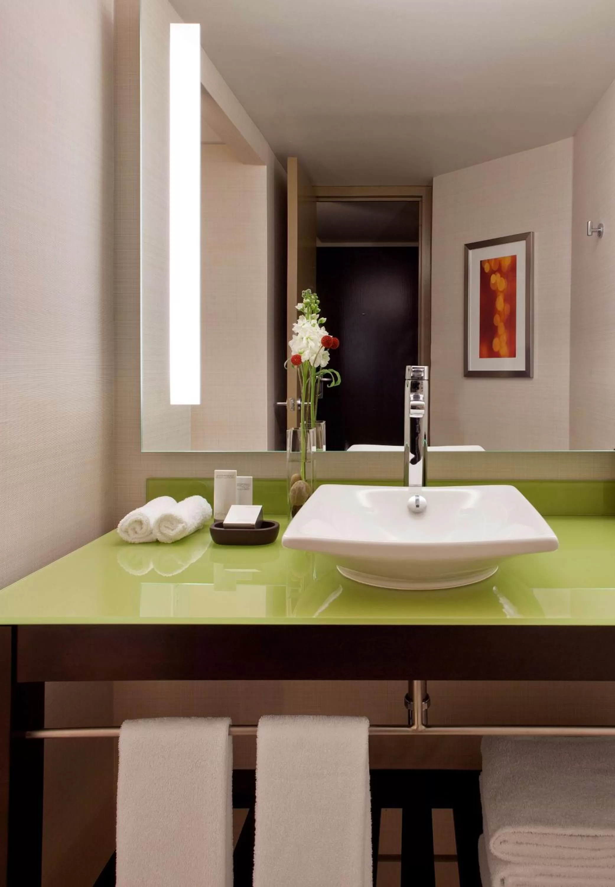 King Room with Sofa Bed and View in Hyatt Regency Indianapolis