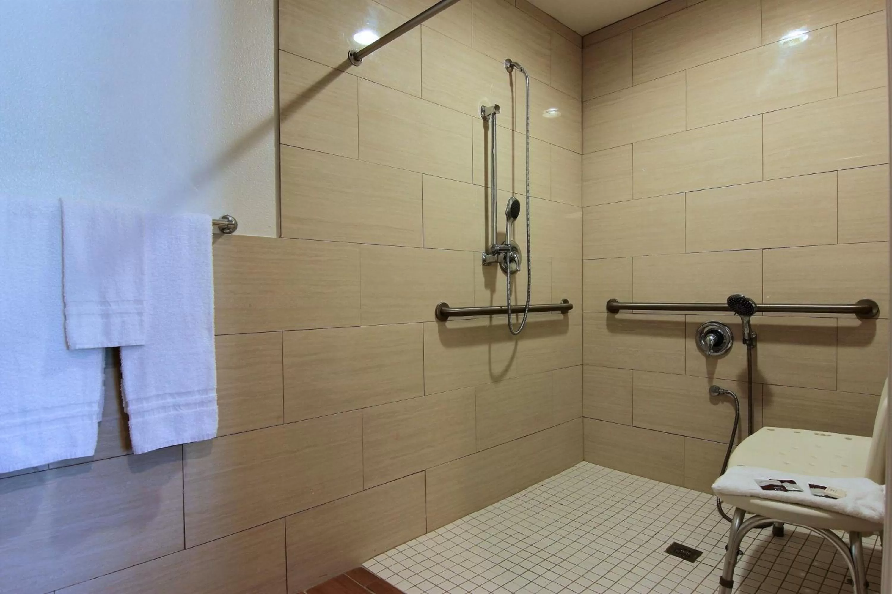 King Room with Roll-In Shower - Disability Access in Motel 6-Rockport, TX