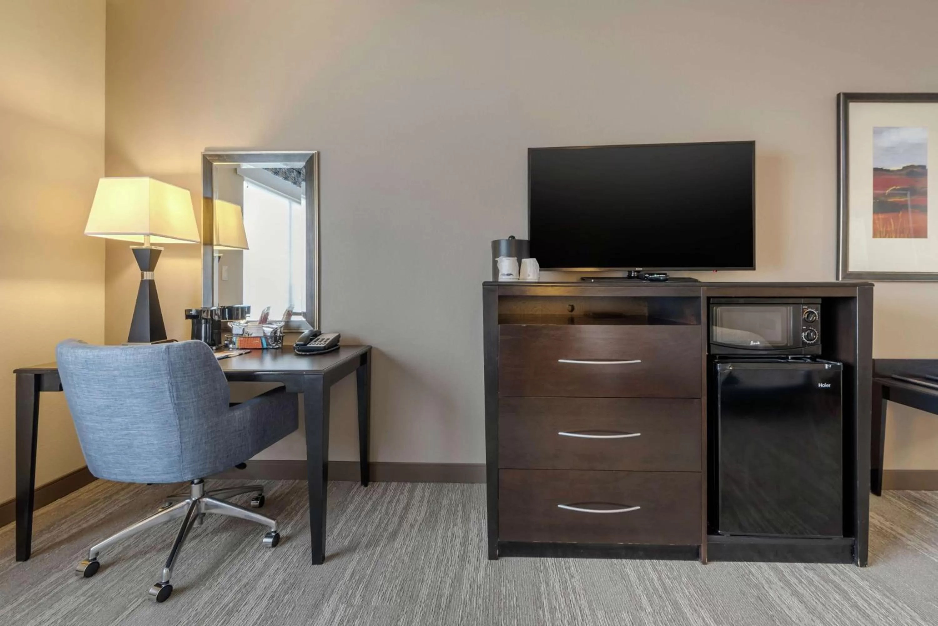 Queen Room with Two Queen Beds - Hearing Accessible in Hampton Inn Alamosa