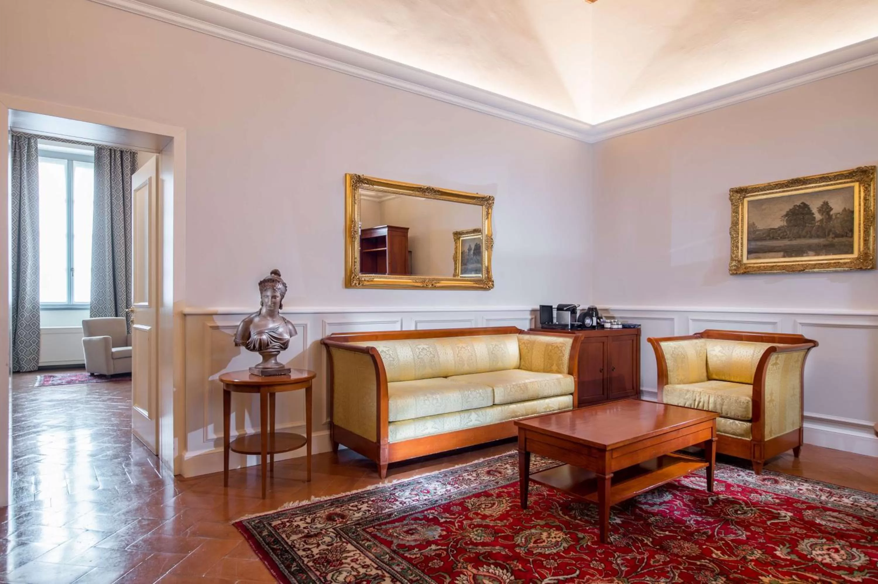 King Suite in Grand Hotel Villa Torretta, Curio Collection by Hilton