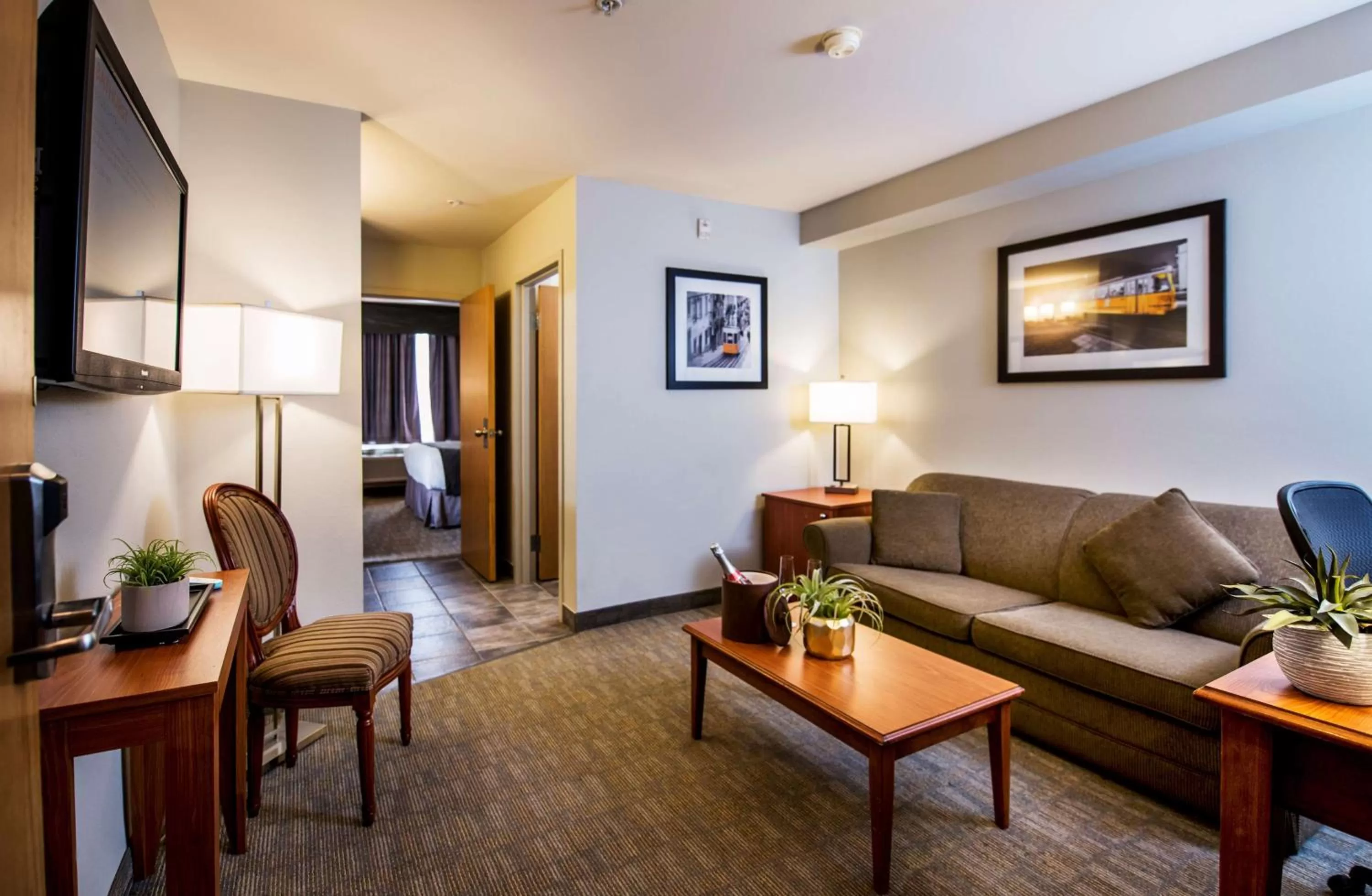 Queen Suite - Non-Smoking in Best Western Plus Moncton