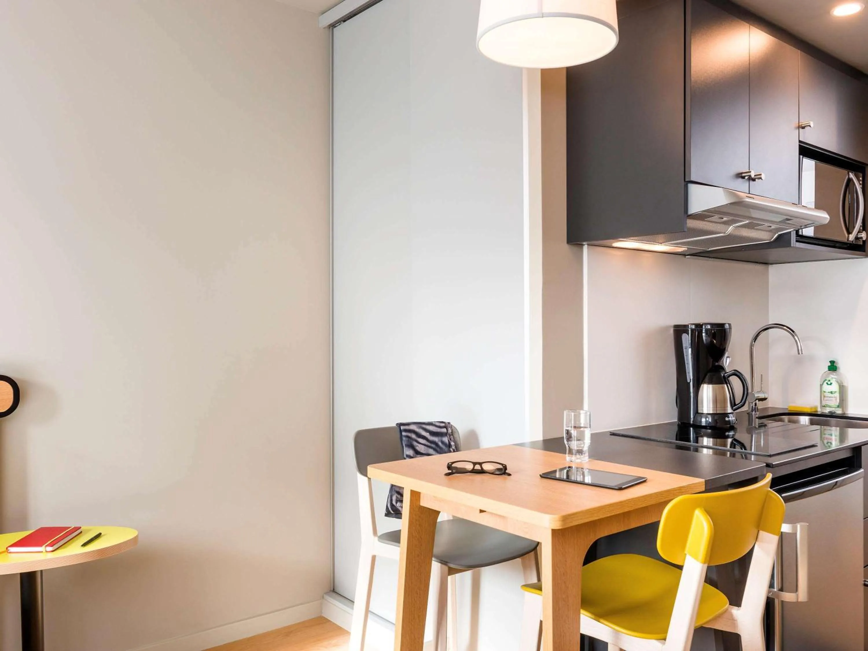 Twin Studio in Aparthotel Adagio Access La Défense Puteaux