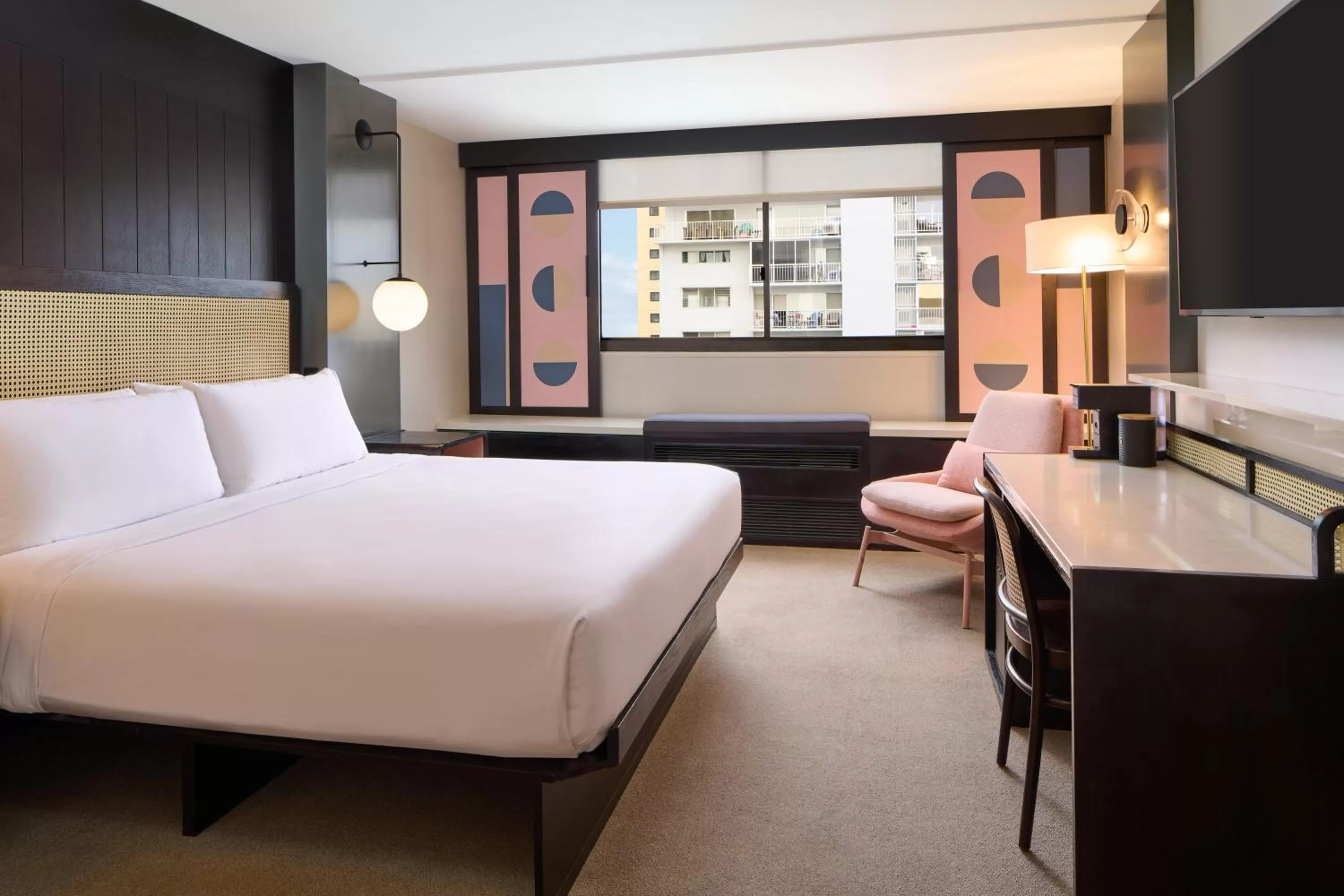 City View King in Hotel Renew