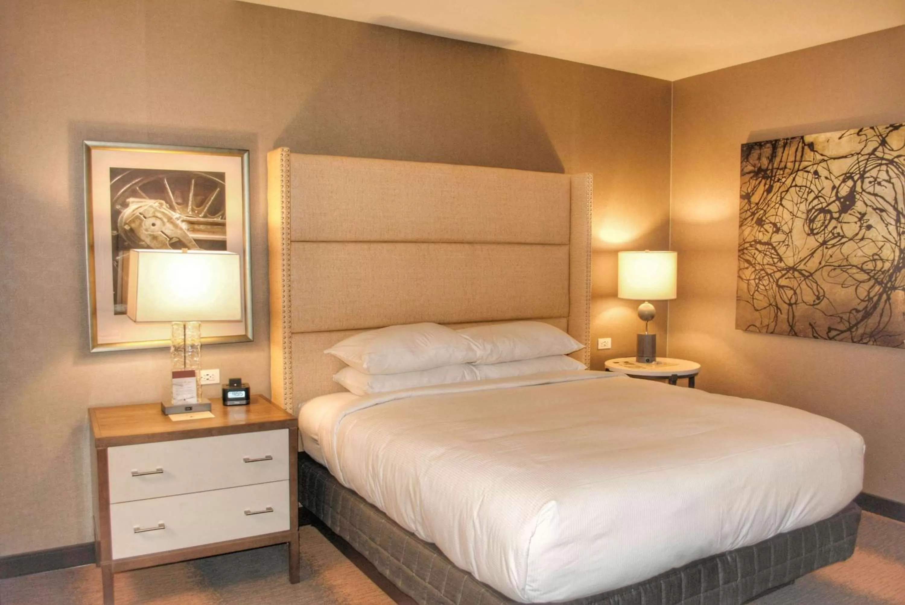 King Room in DoubleTree by Hilton Hotel Reading