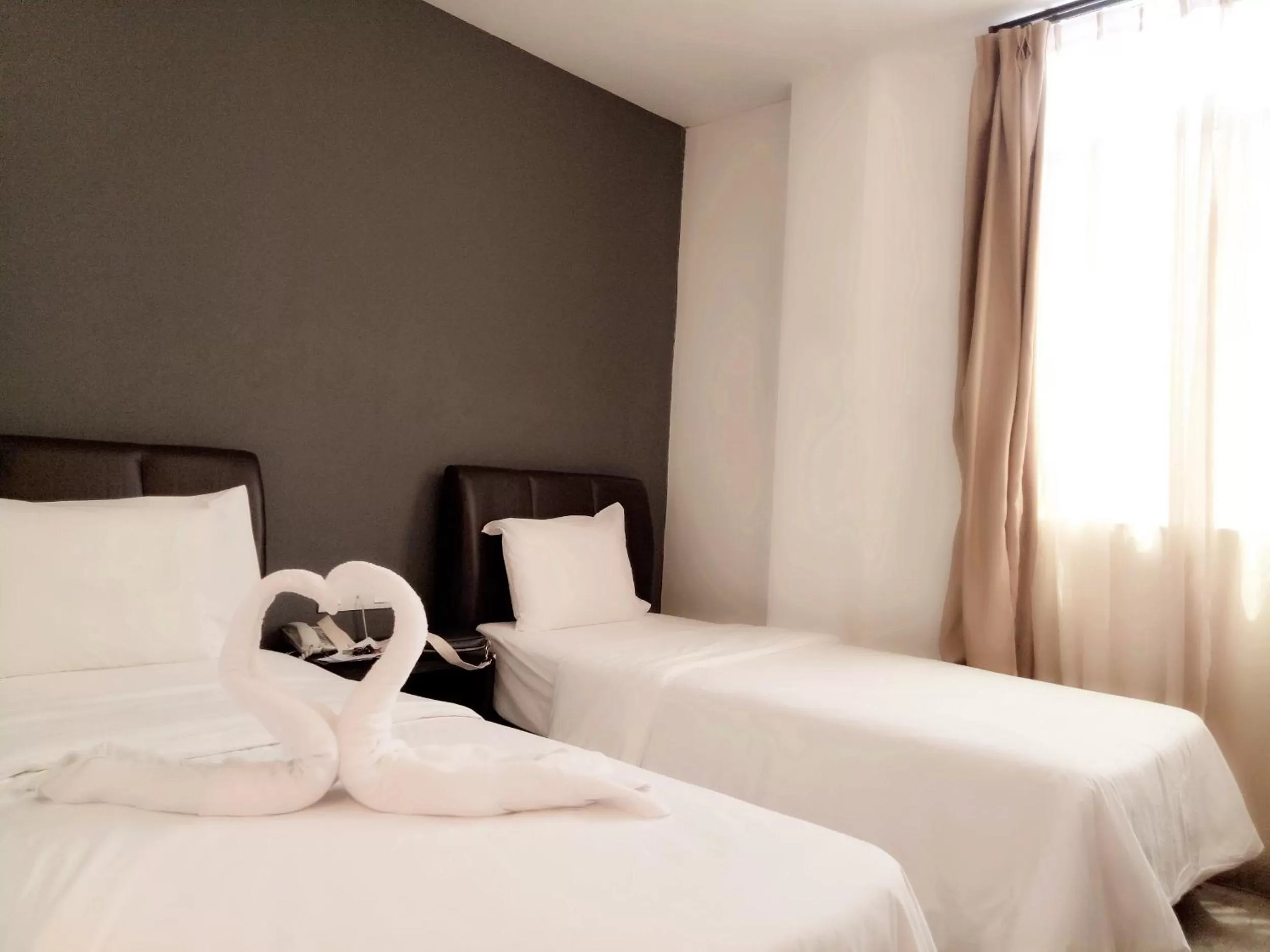 Deluxe Twin Room in Sandy Hotel Malacca