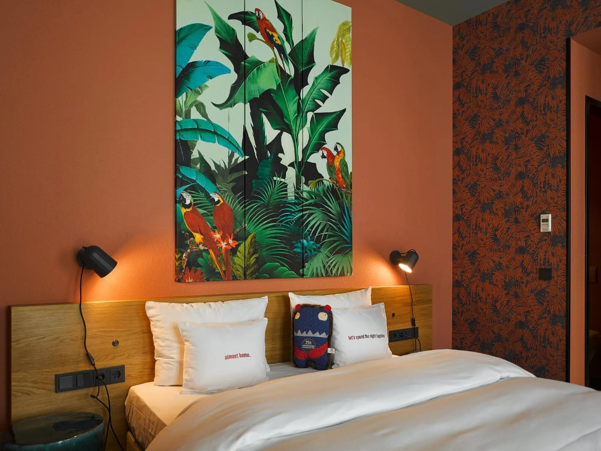 Extra Large in 25hours Hotel The Trip