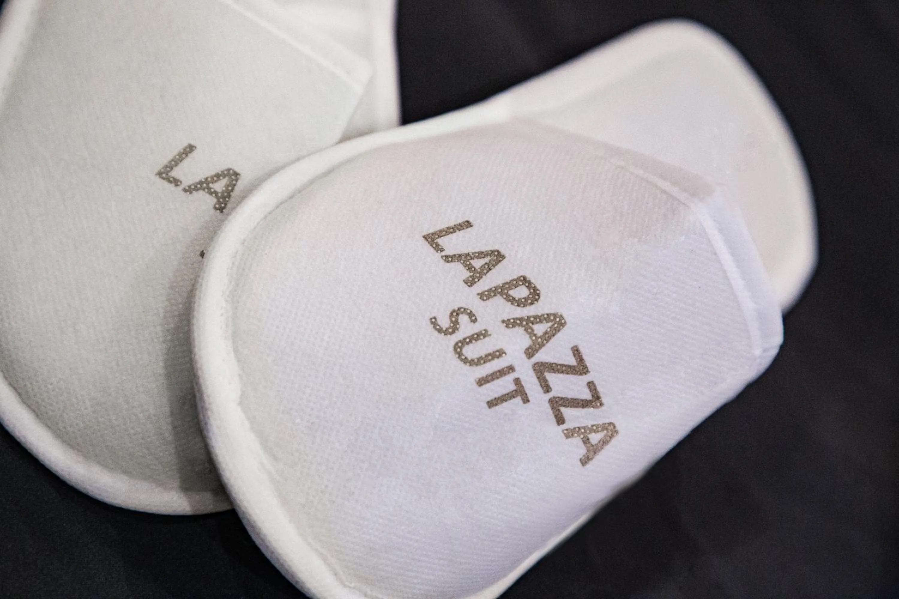 Deluxe Double or Twin Room in La Pazza Suites