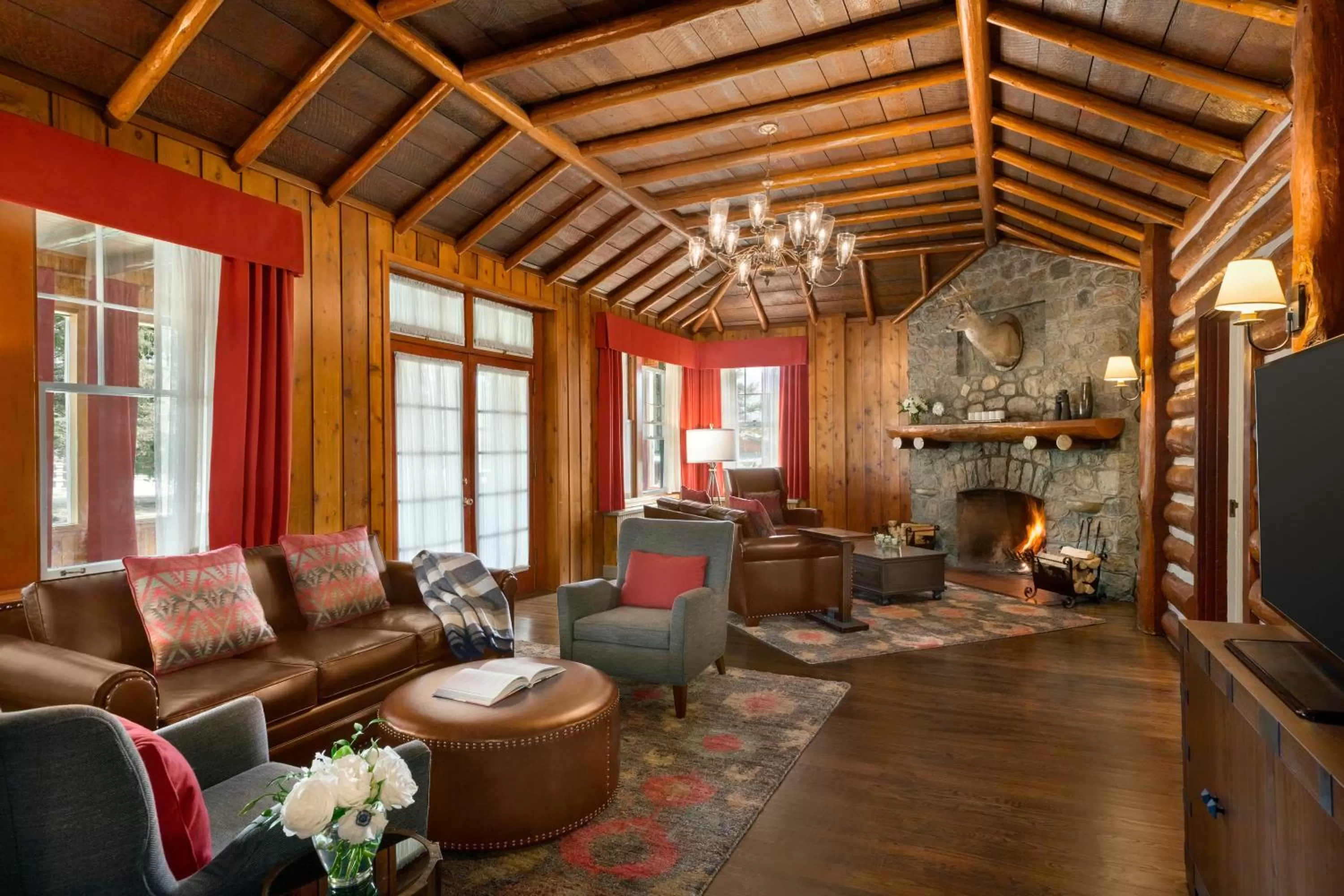 Multi Bedroom Family Cabin with Kitchen and Fireplace in Fairmont Jasper Park Lodge