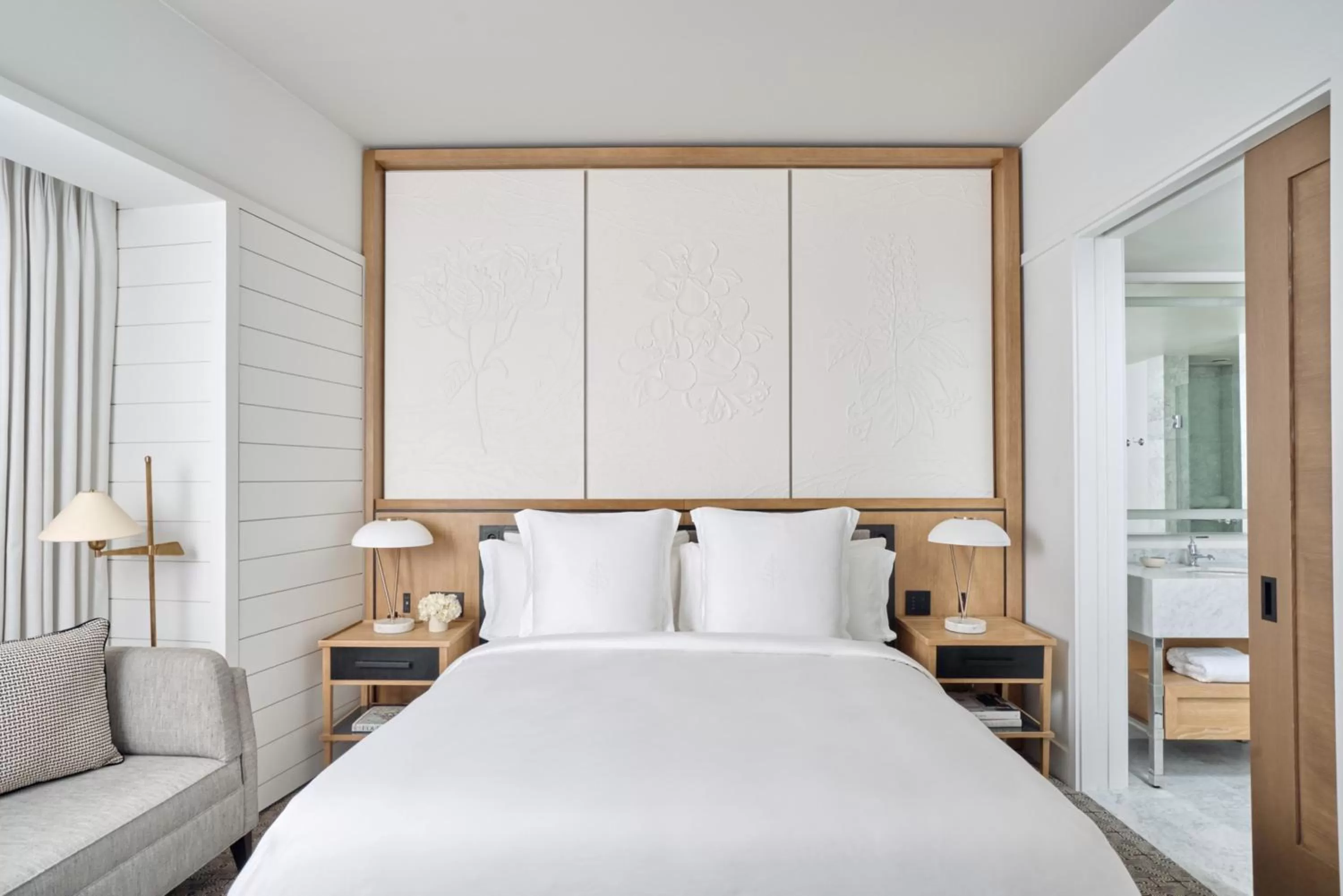 Deluxe City-View Room Two Double in Four Seasons New Orleans