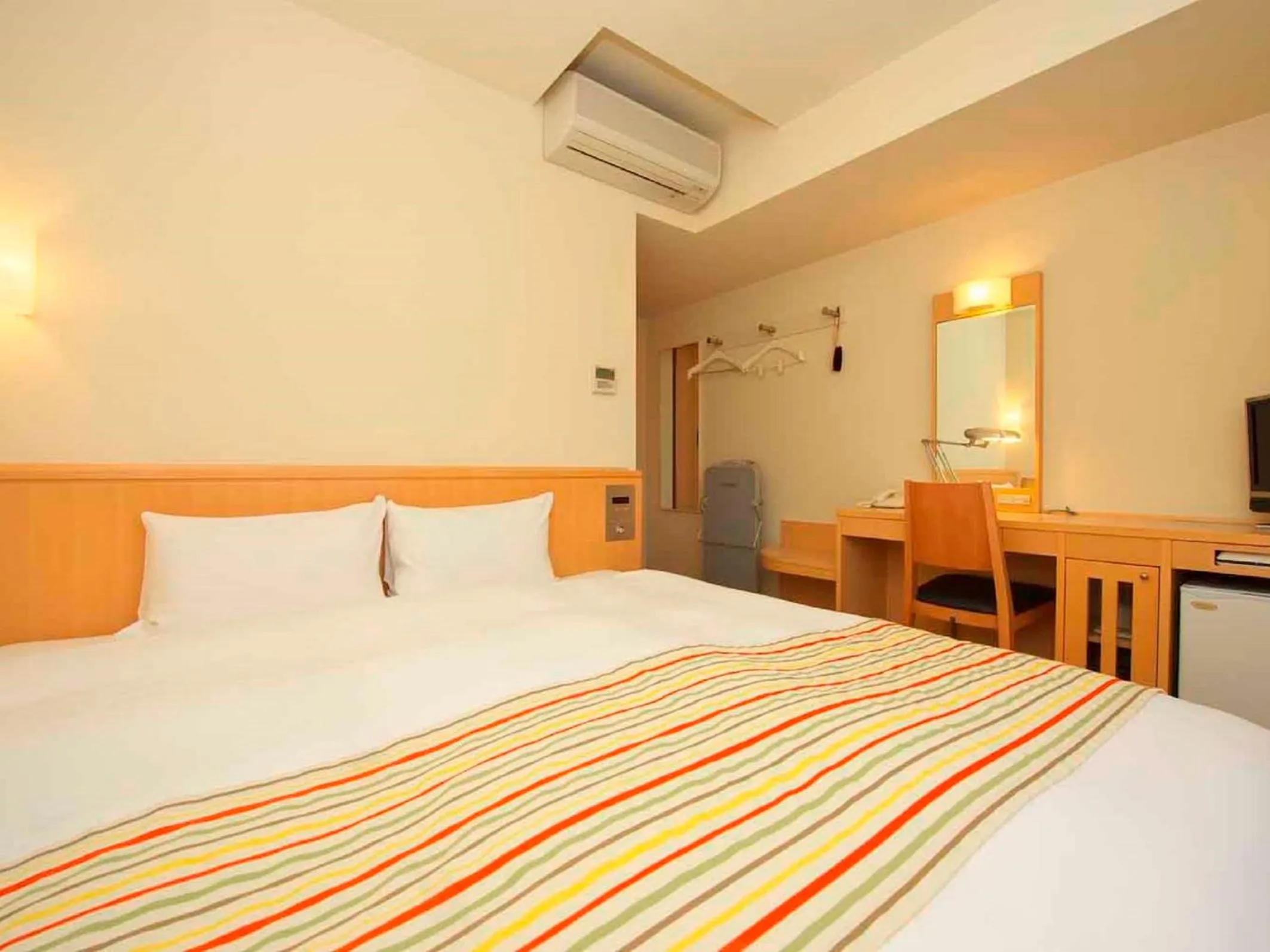 Standard King Room - single occupancy - Non-Smoking  in Chisun Hotel Hiroshima