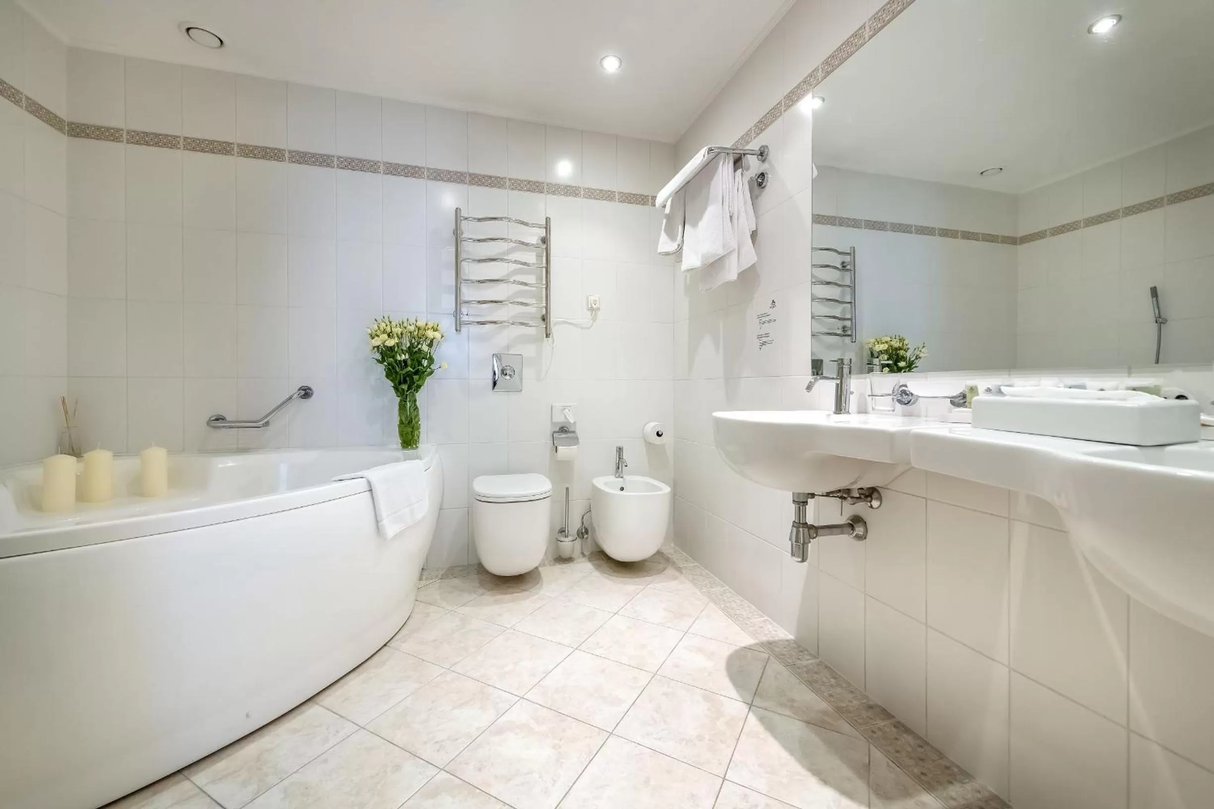 Suite in Artis Centrum Hotels