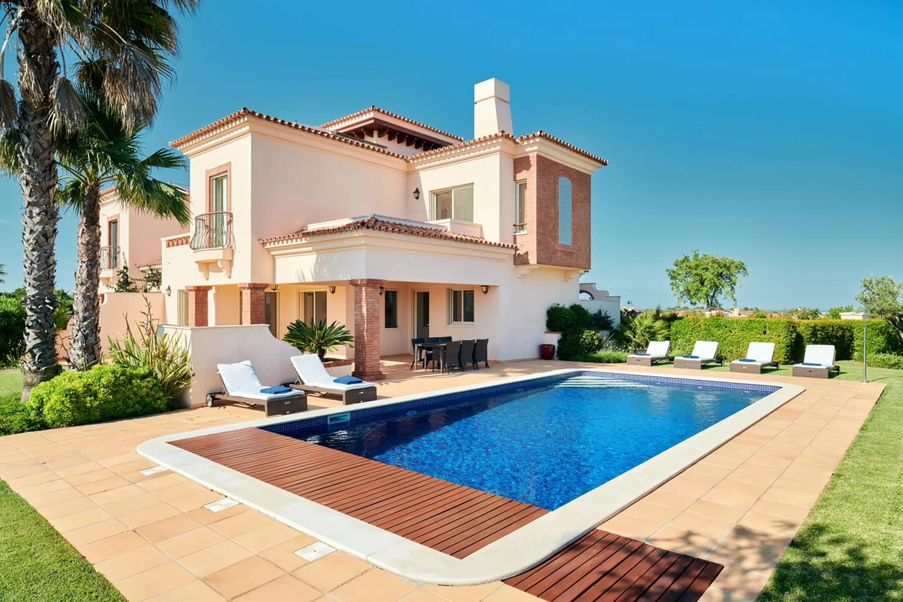 Three-Bedroom Deluxe Twin Villa with Private Pool - Self Catering in Monte Rei Golf & Country Club