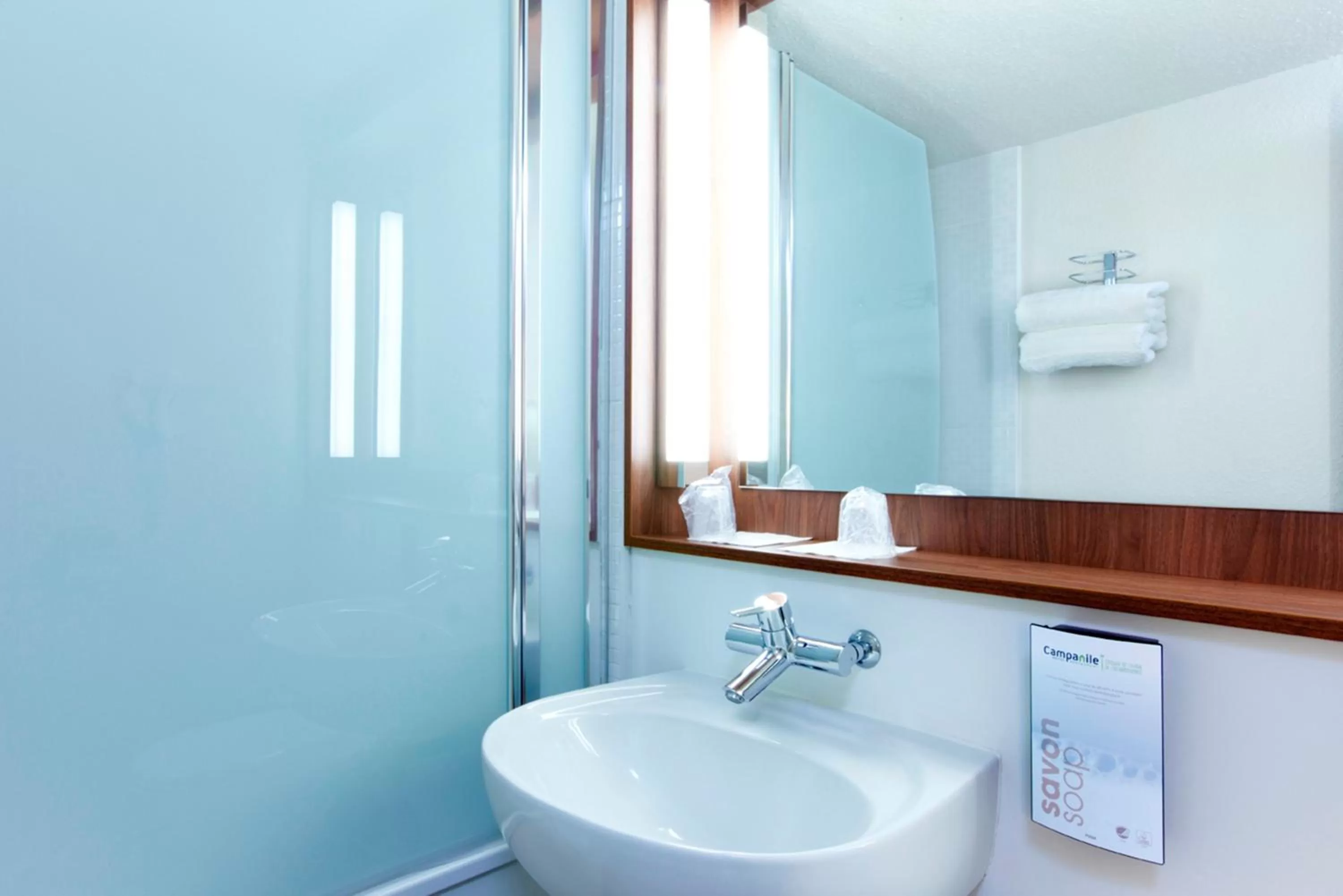 Superior Twin Room in Campanile NATURE - Lille Est Villeneuve-d'Ascq