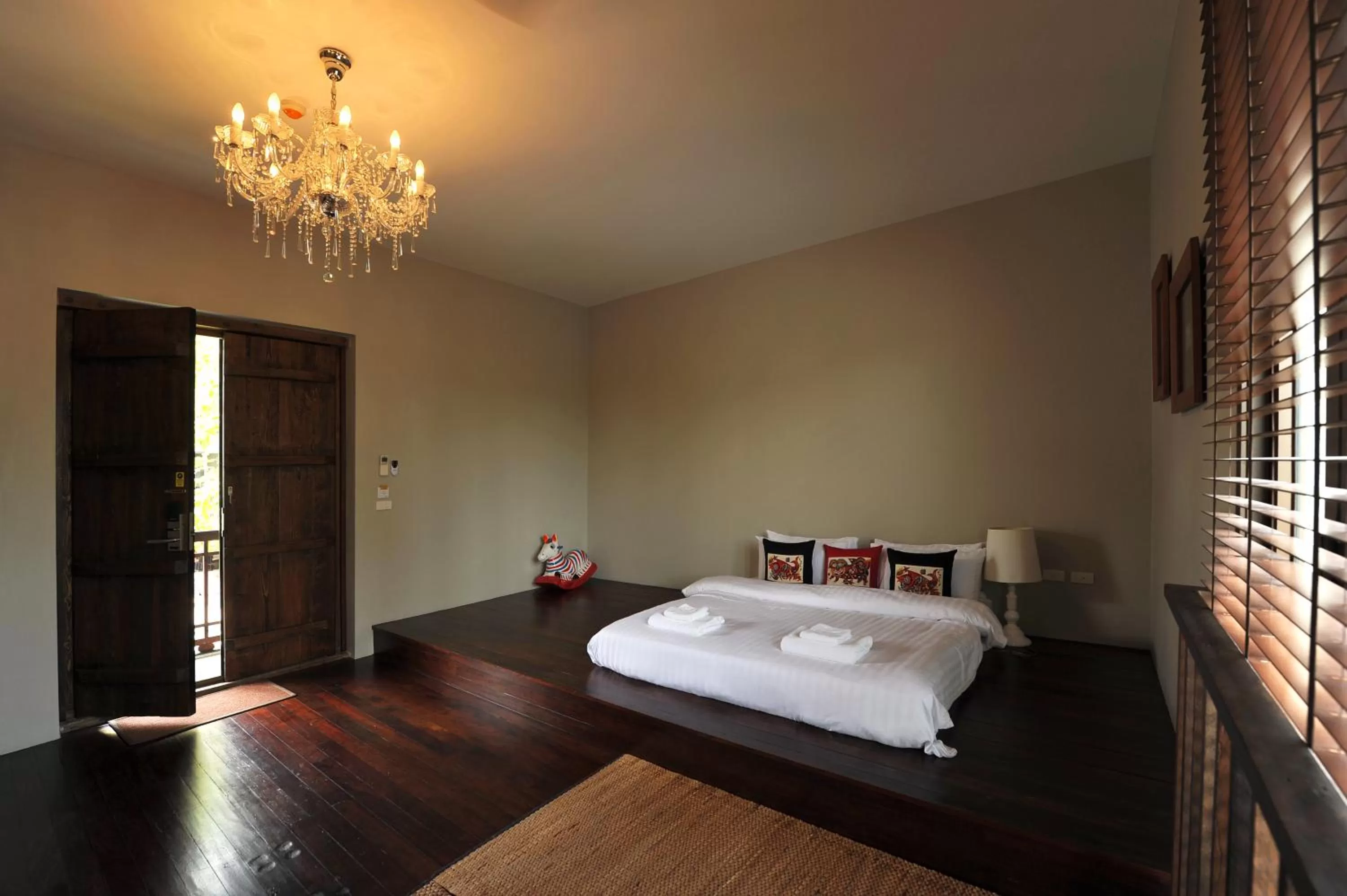 Family Deluxe Canal View in VILLA BANGKOK formerly VILLA PHRA SUMEN