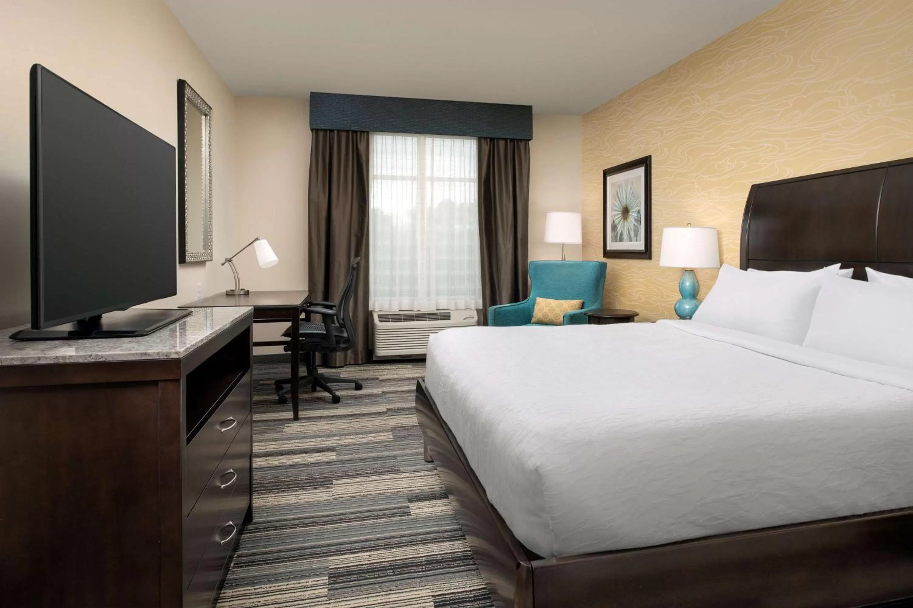 King Room in Hilton Garden Inn Murfreesboro