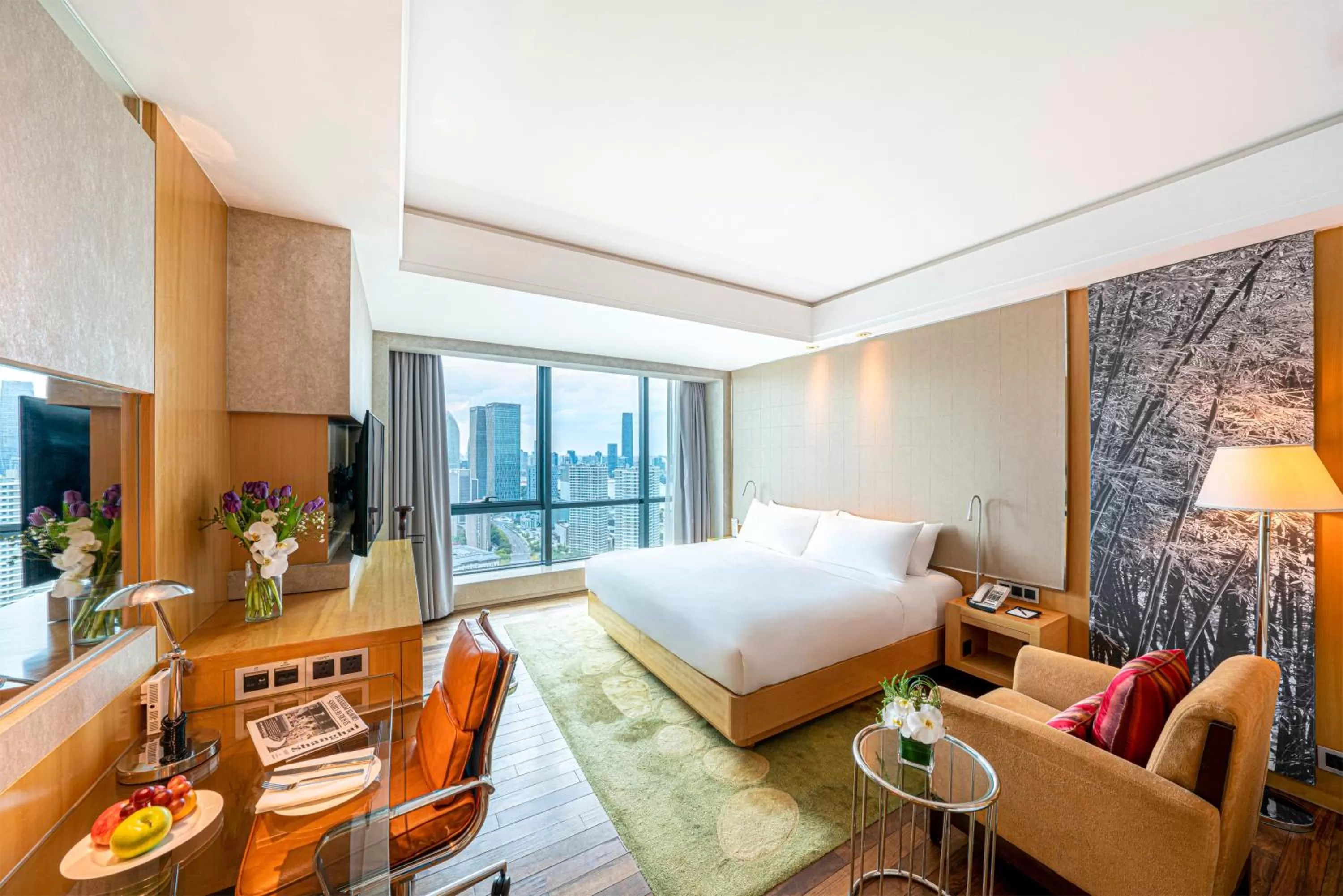 Executive Double Room in The Eton Hotel Shanghai