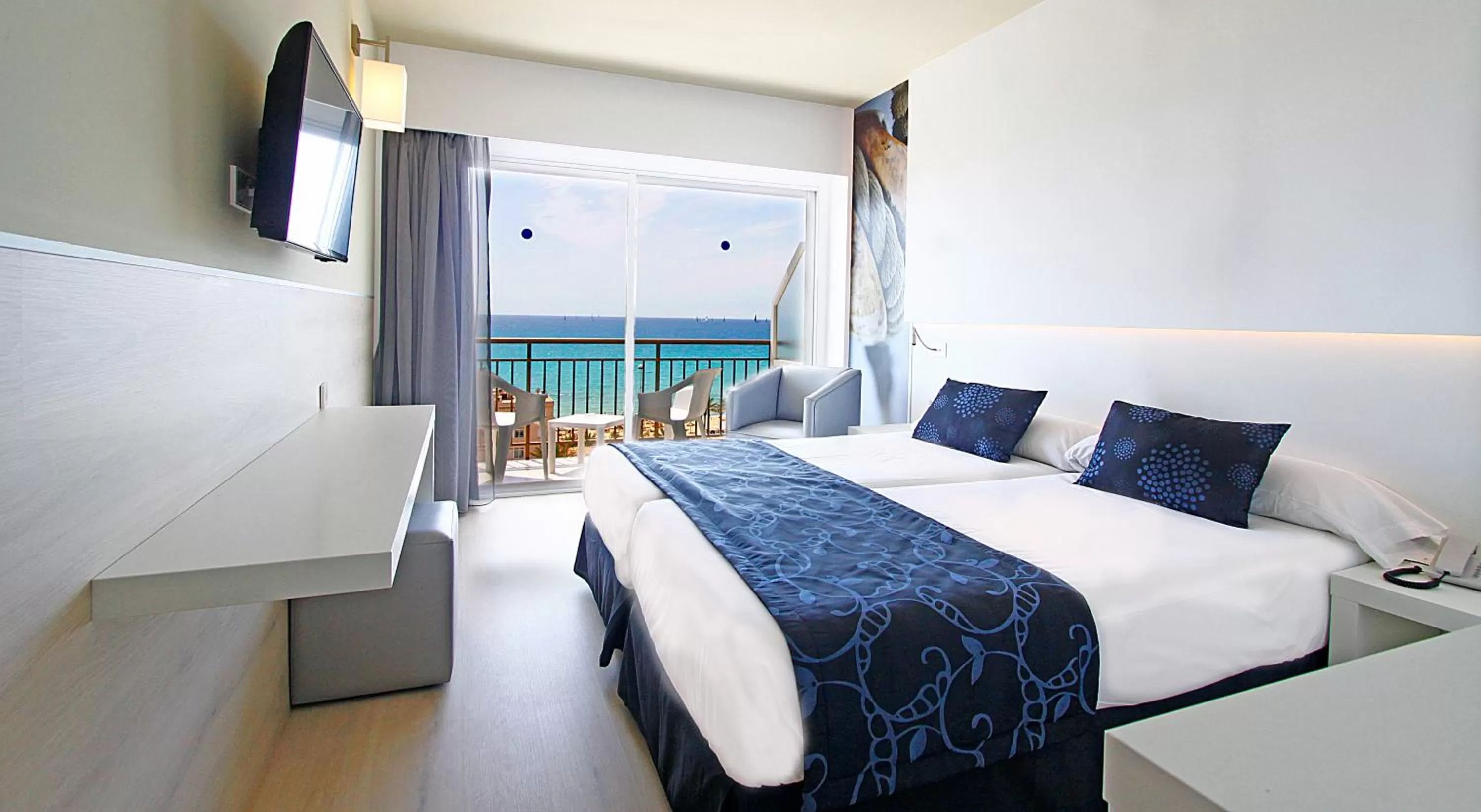 Double or Twin Room with Sea View in BG Java