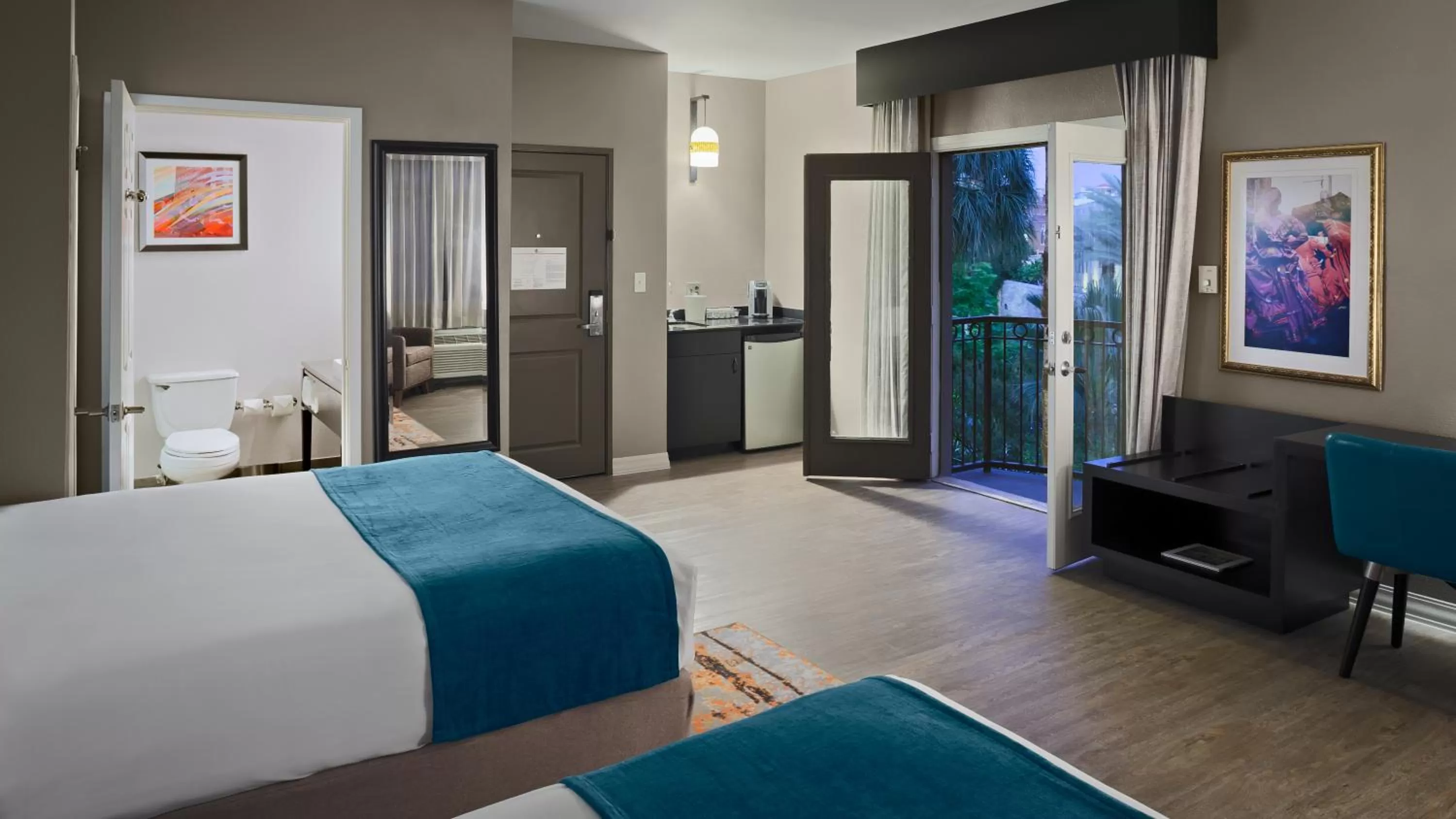Standard Queen Room with Two Queen Beds and Balcony in Hotel Indigo San Antonio Riverwalk by IHG