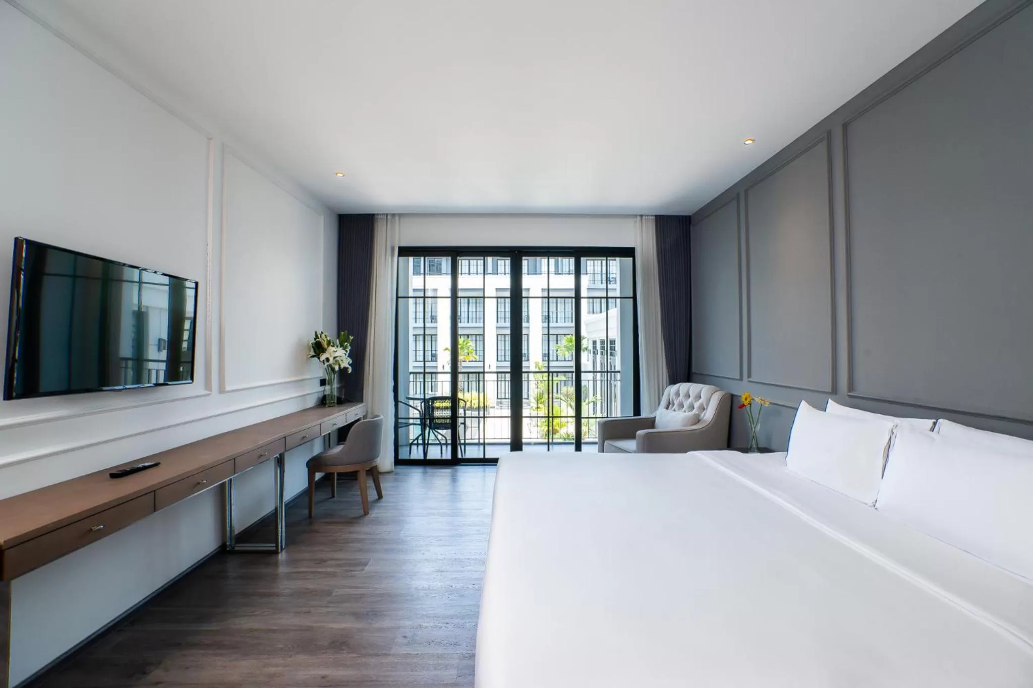 Deluxe Double with Pool View in One Patio Hotel Pattaya - SHA Extra Plus