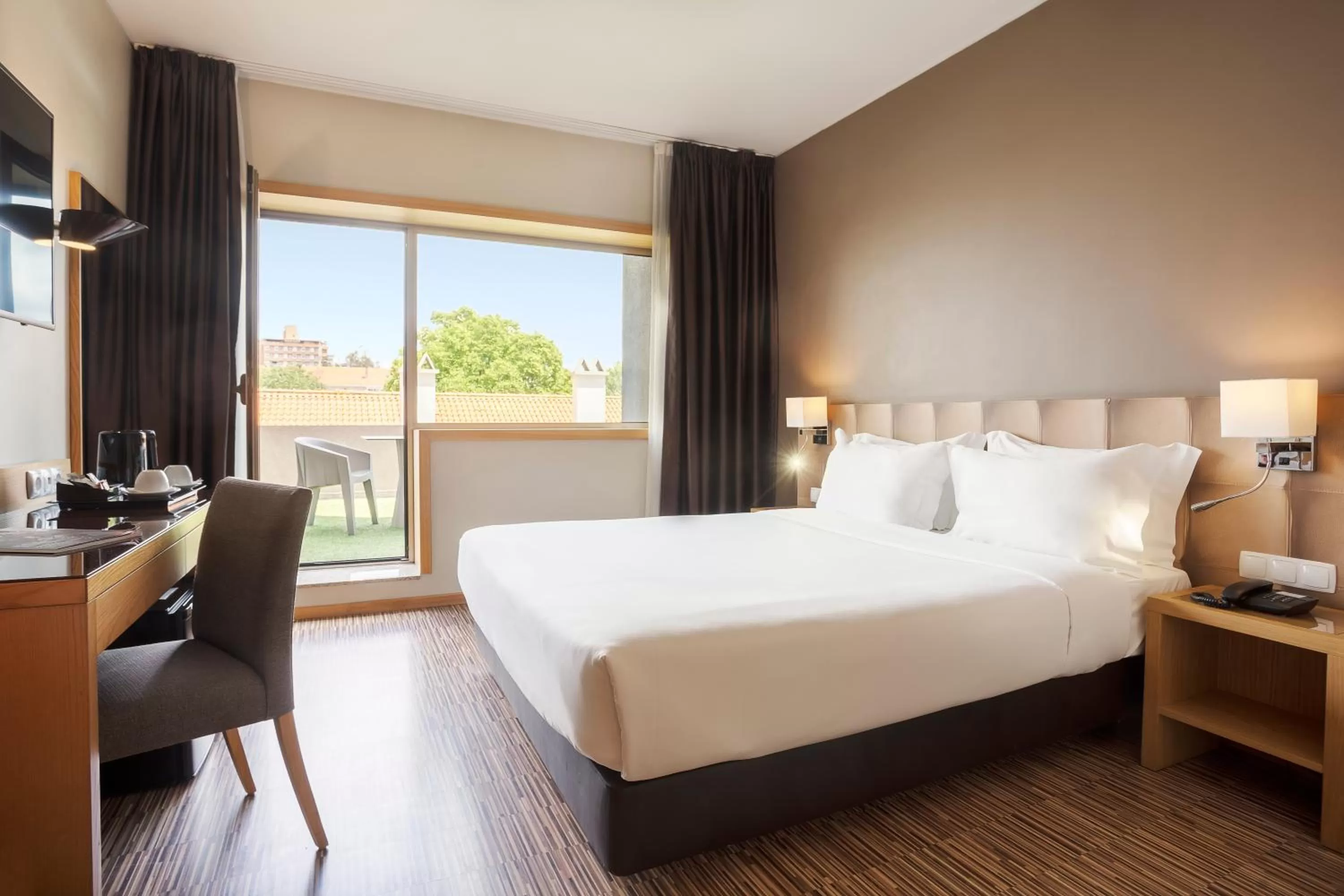 Comfort Double Room with Balcony in HF Tuela Porto