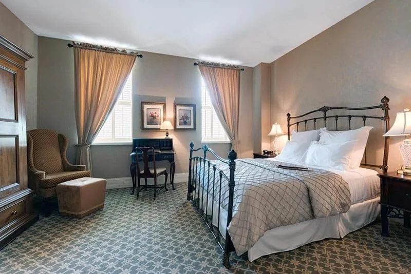 Queen Room in Nicollet Island Inn