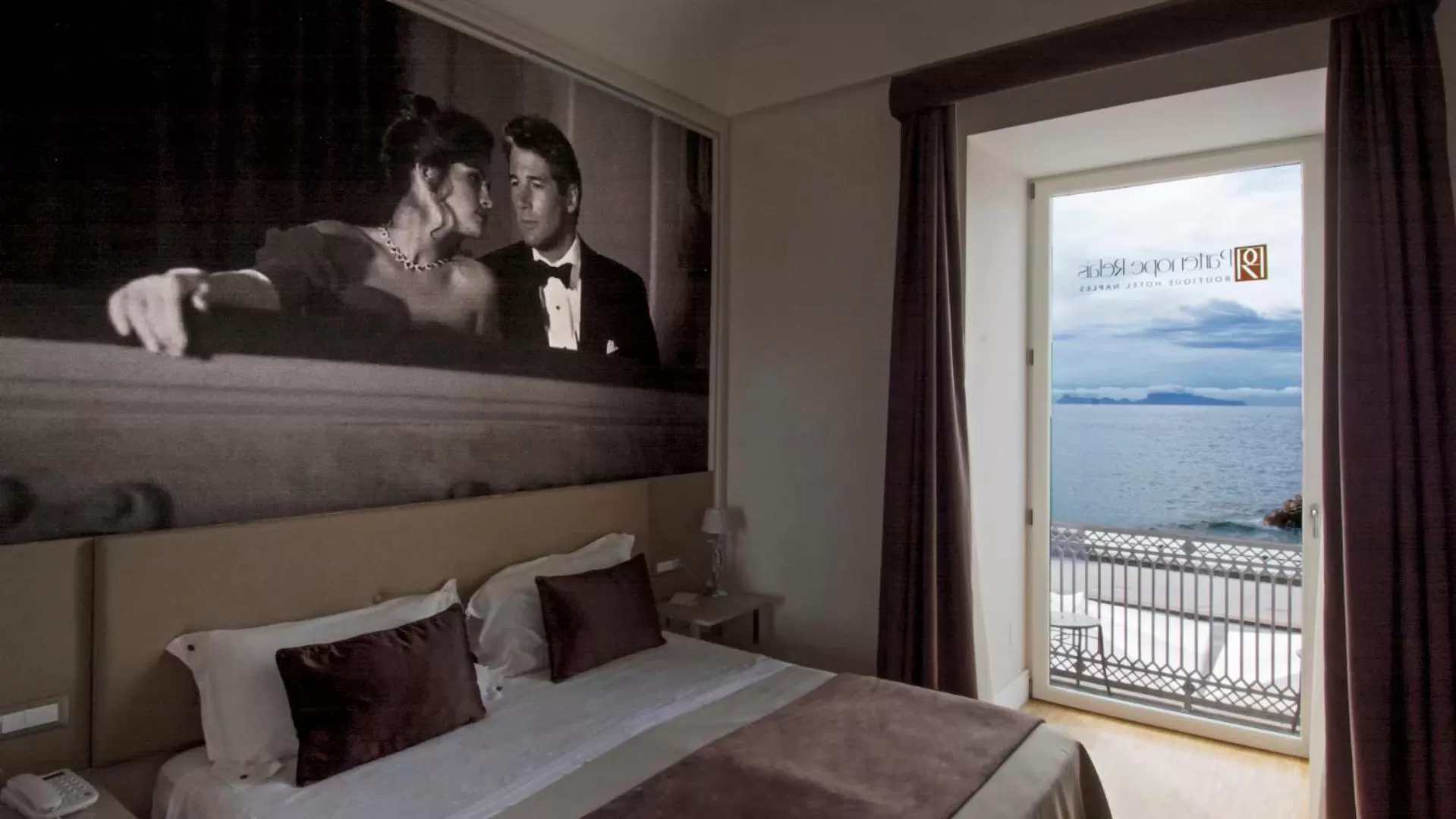 Deluxe Double or Twin Room in Partenope Relais