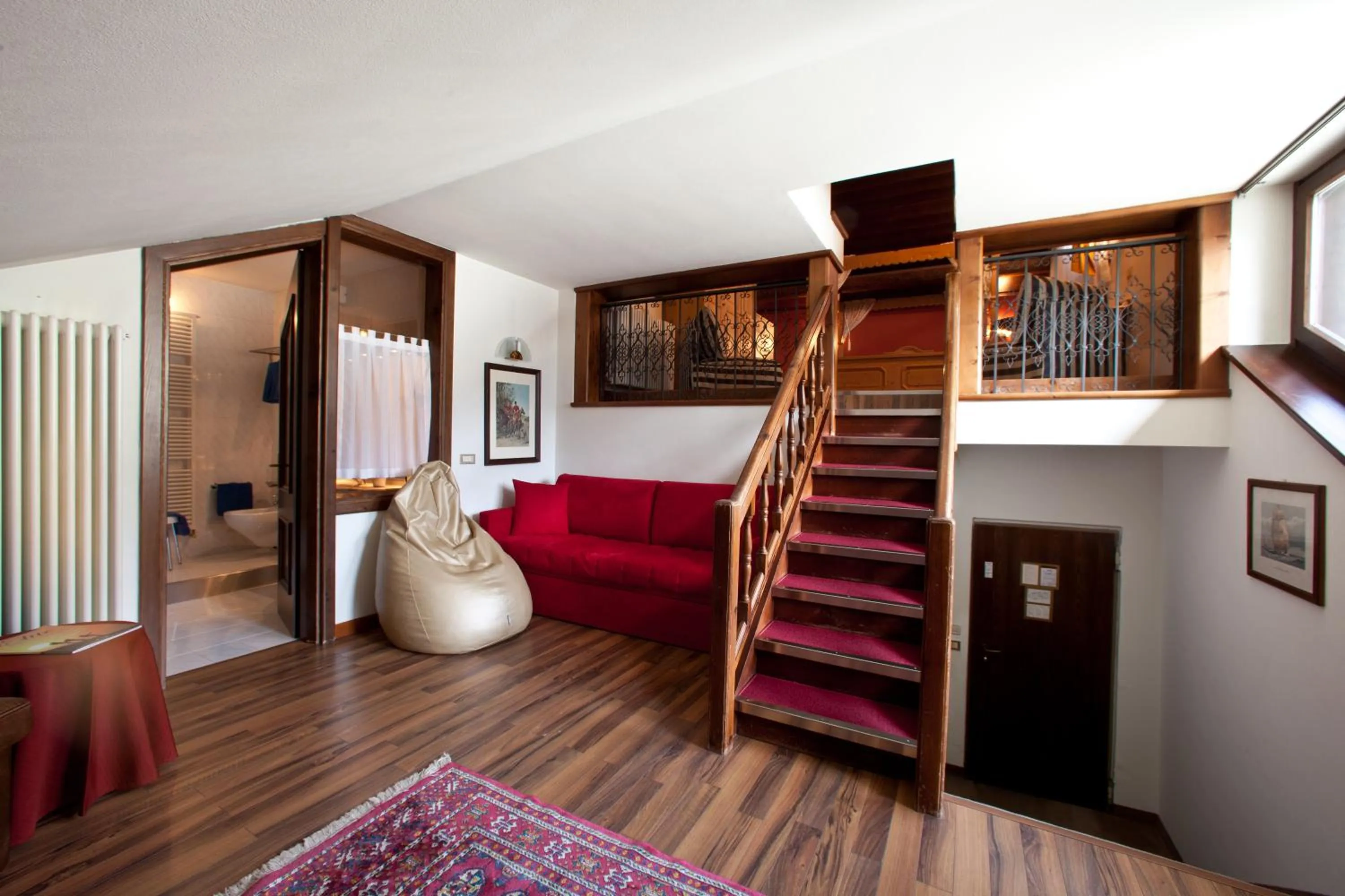 Deluxe Double Room with Bath in Hotel Baita Clementi