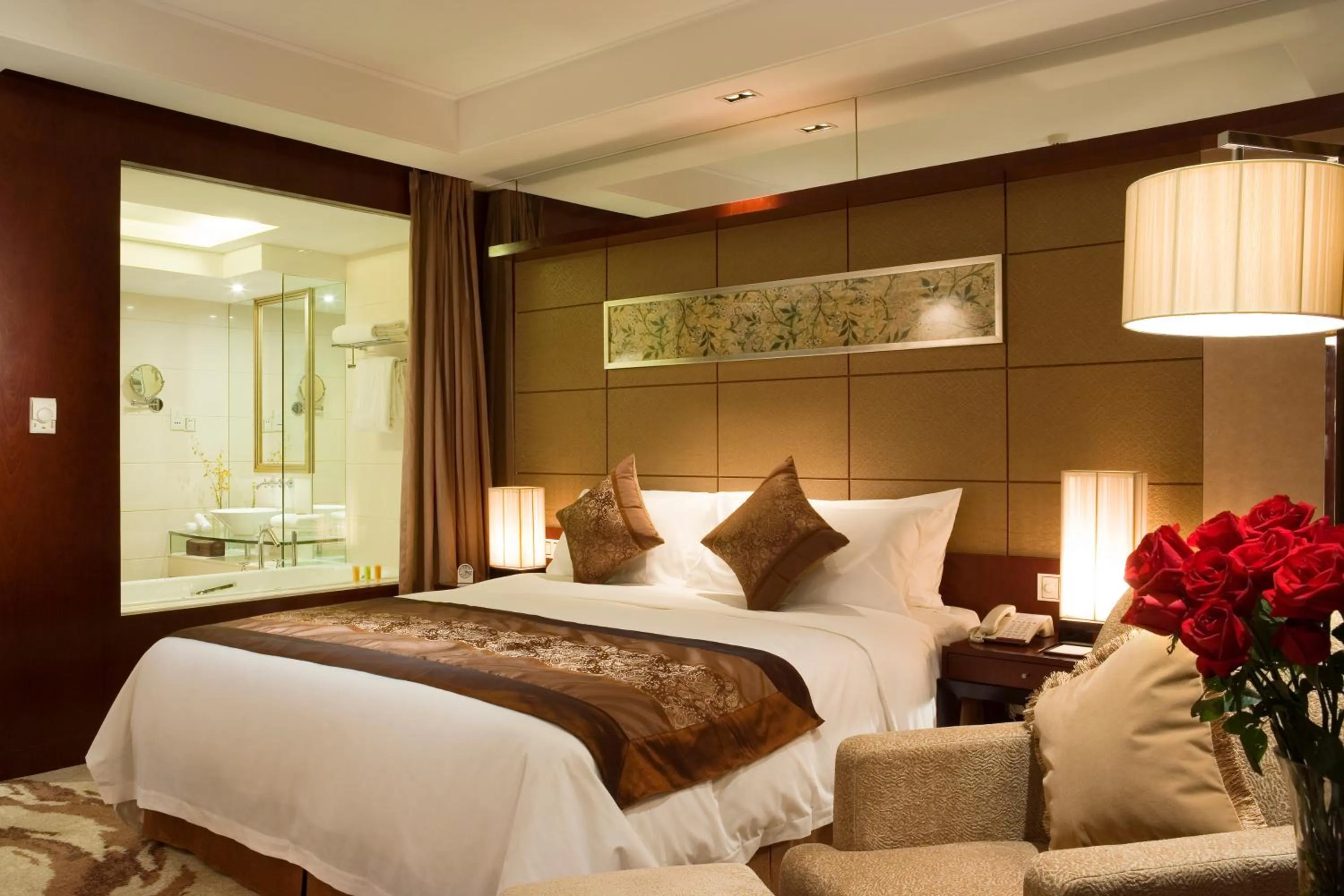 Deluxe 1 King Smoking in Wyndham Garden Suzhou