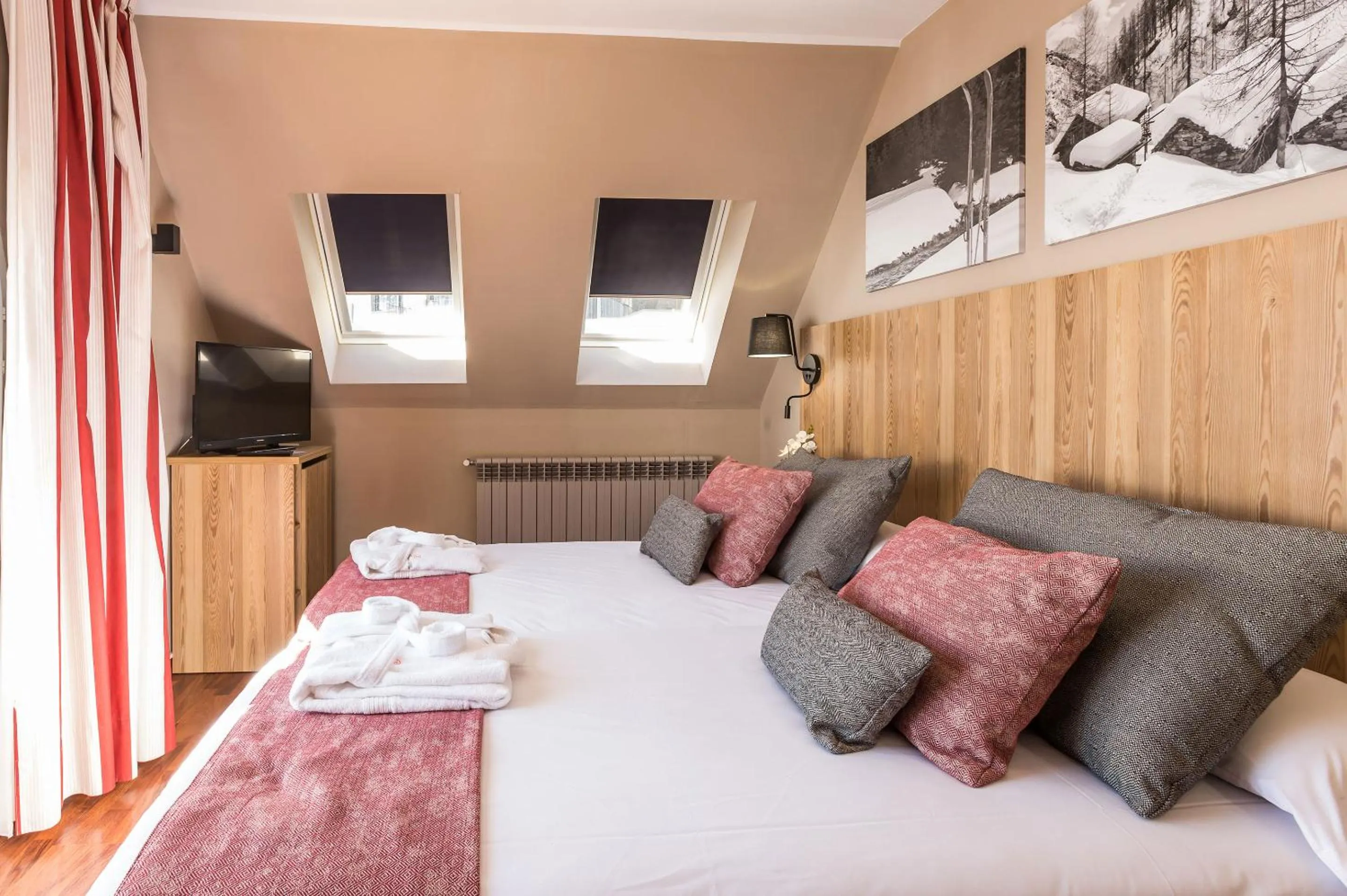 Standard Double Room in Hotel Grand Pas by Nexta