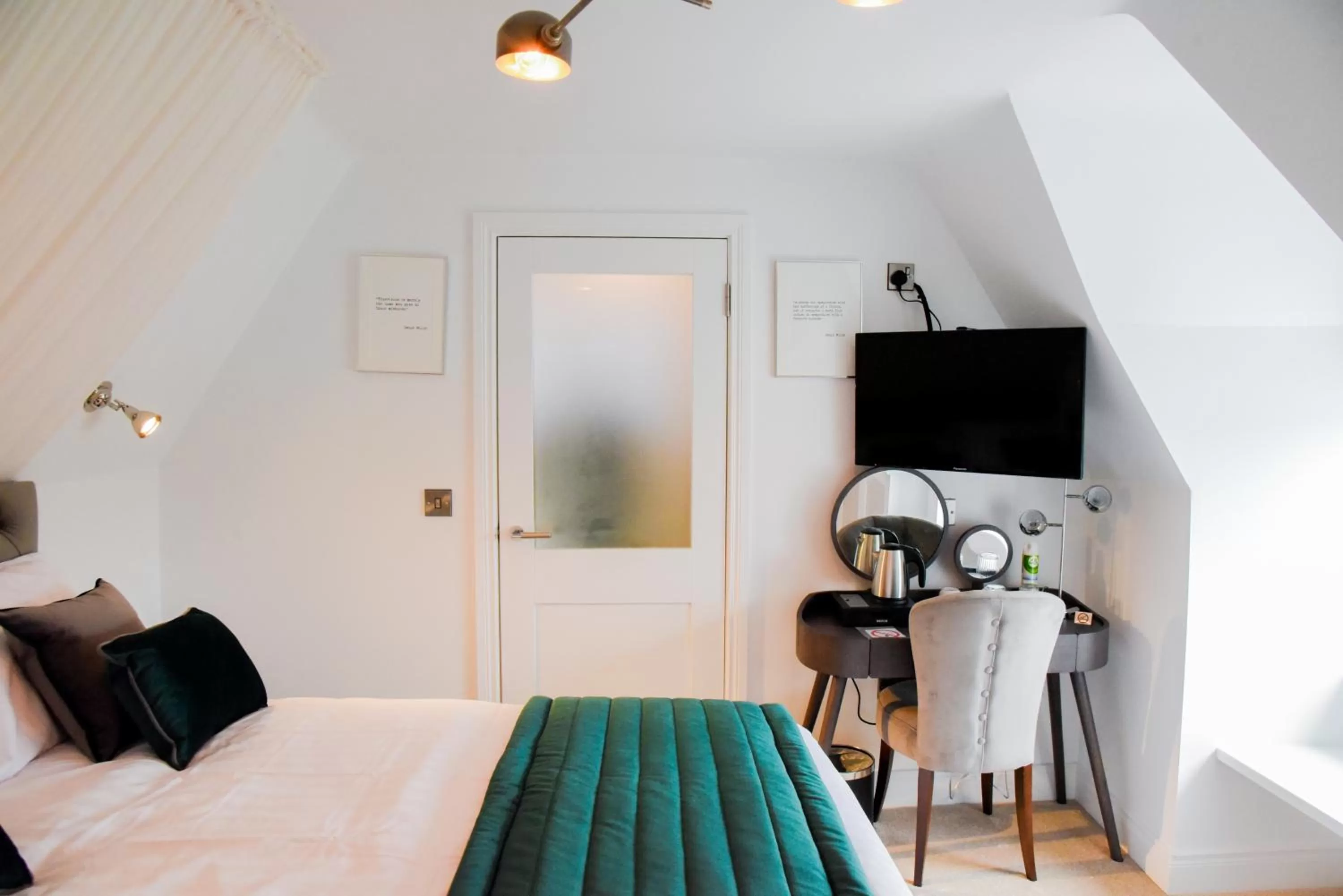 Deluxe Room in The Strand Hotel, the former residence of Oscar Wilde