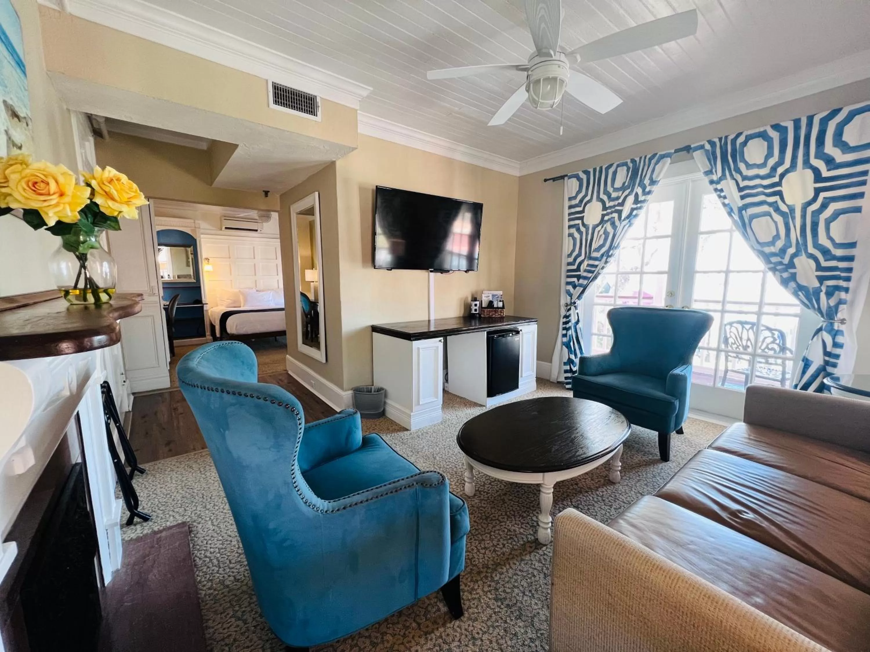 Grand River View Suite in The Riverview Hotel - New Smyrna Beach