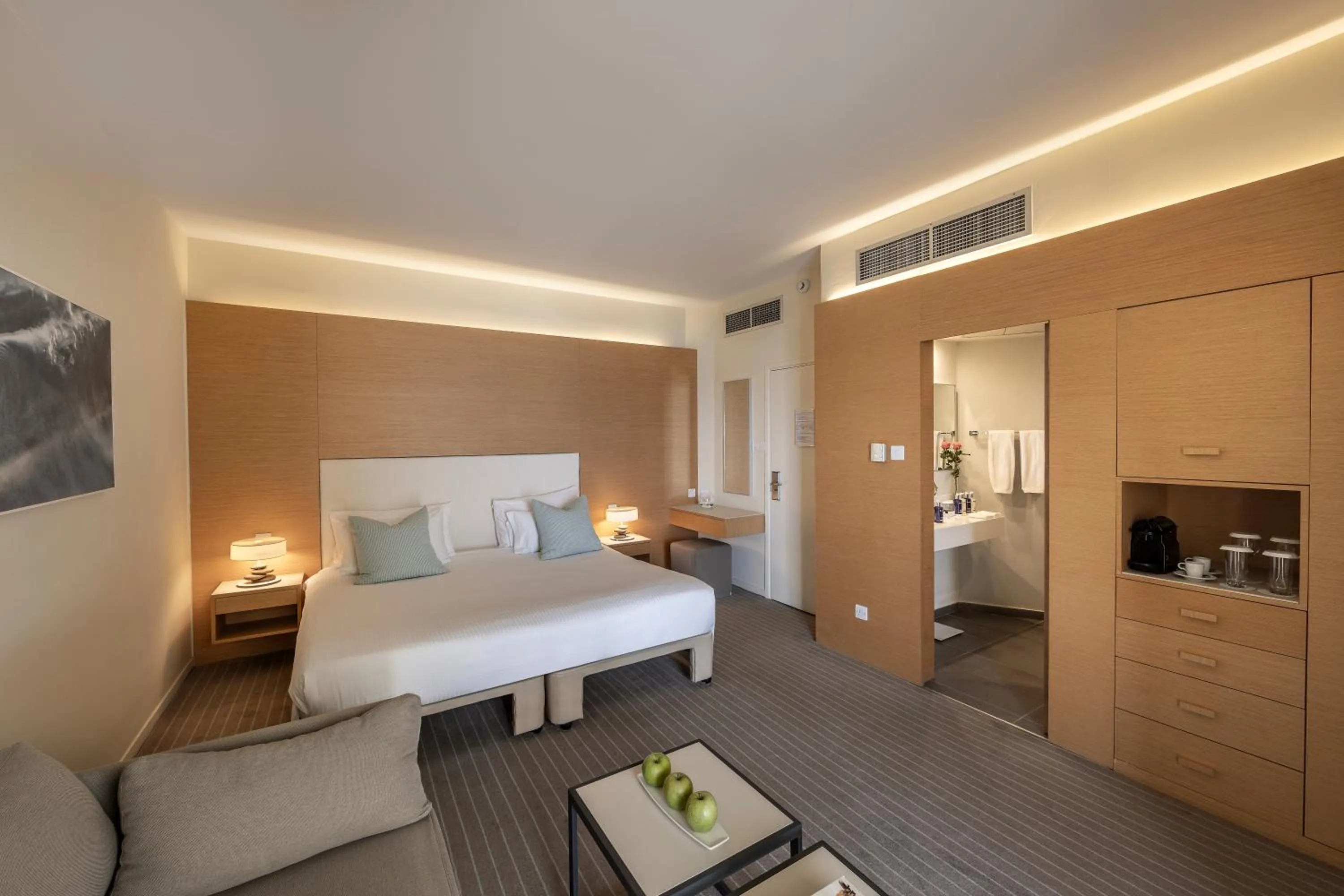 Deluxe Room with Sea View in Capo Bay Hotel