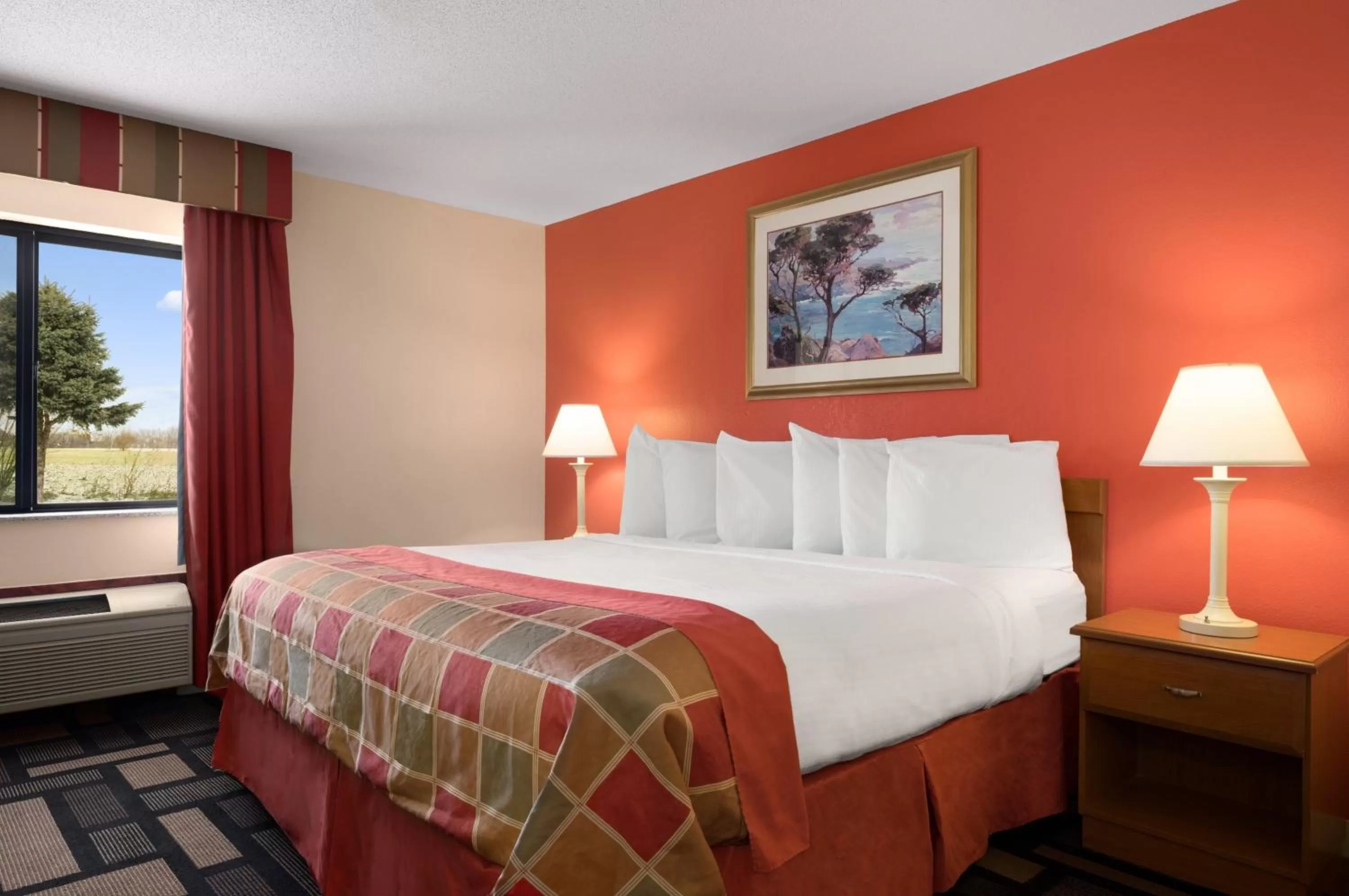 Executive Double Suite in Baymont by Wyndham Springfield IL